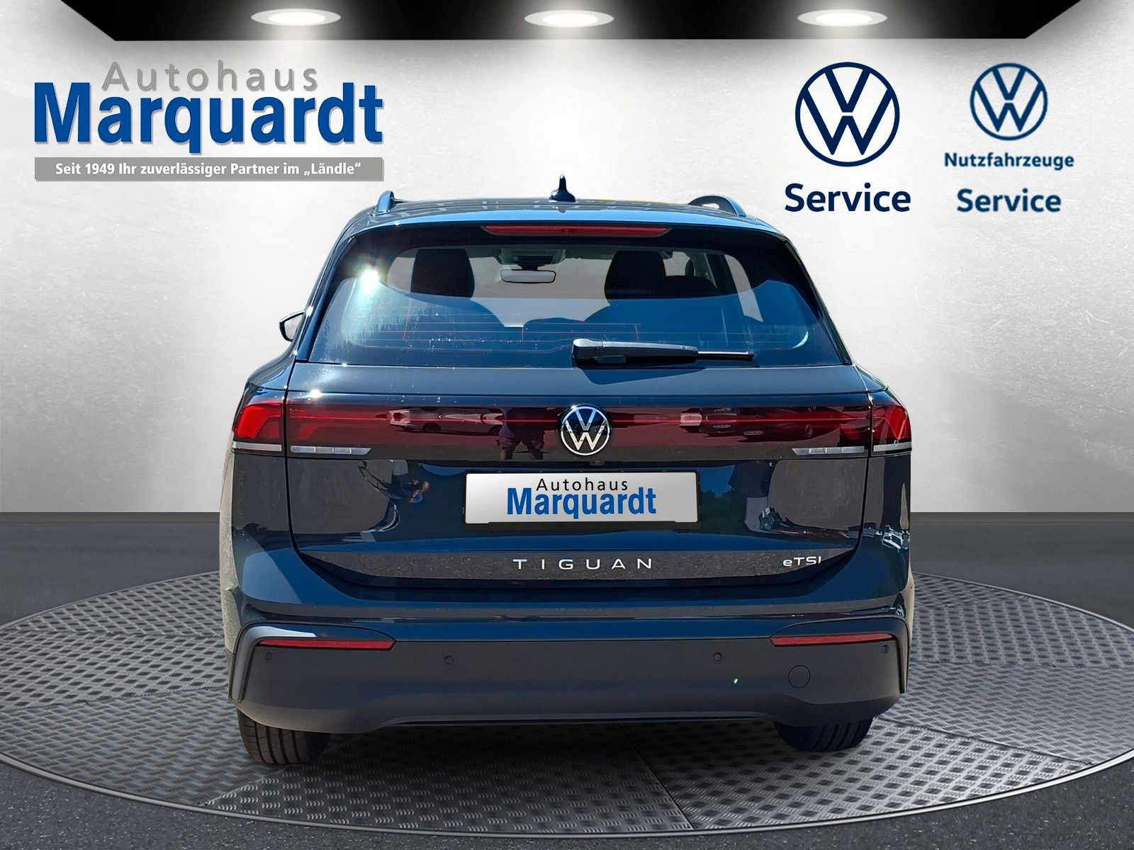 Fahrzeugabbildung Volkswagen Tiguan 1.5 eTSI DSG AHK Side LED ACC