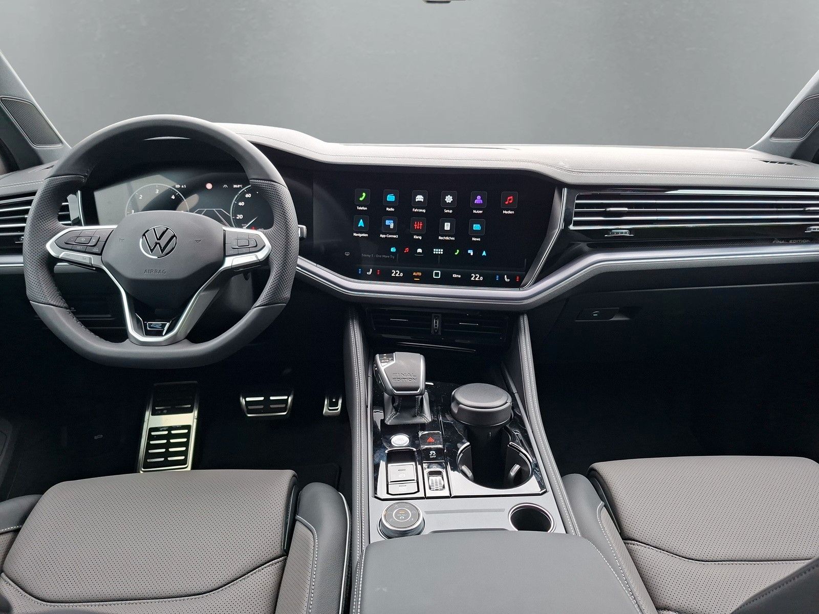 Fahrzeugabbildung Volkswagen Touareg 3.0 TDI 4M R-Line Final Edition Pano 22"