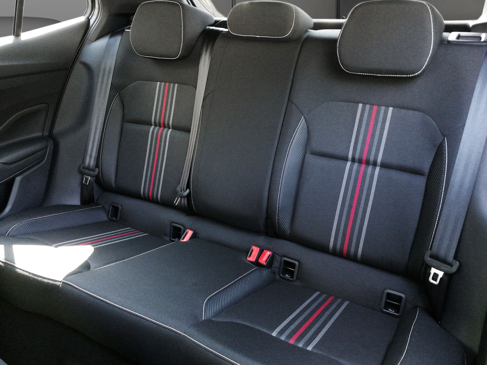 Fahrzeugabbildung SKODA Fabia 1.5TSI Monte Carlo ACC heizbFront Kamera