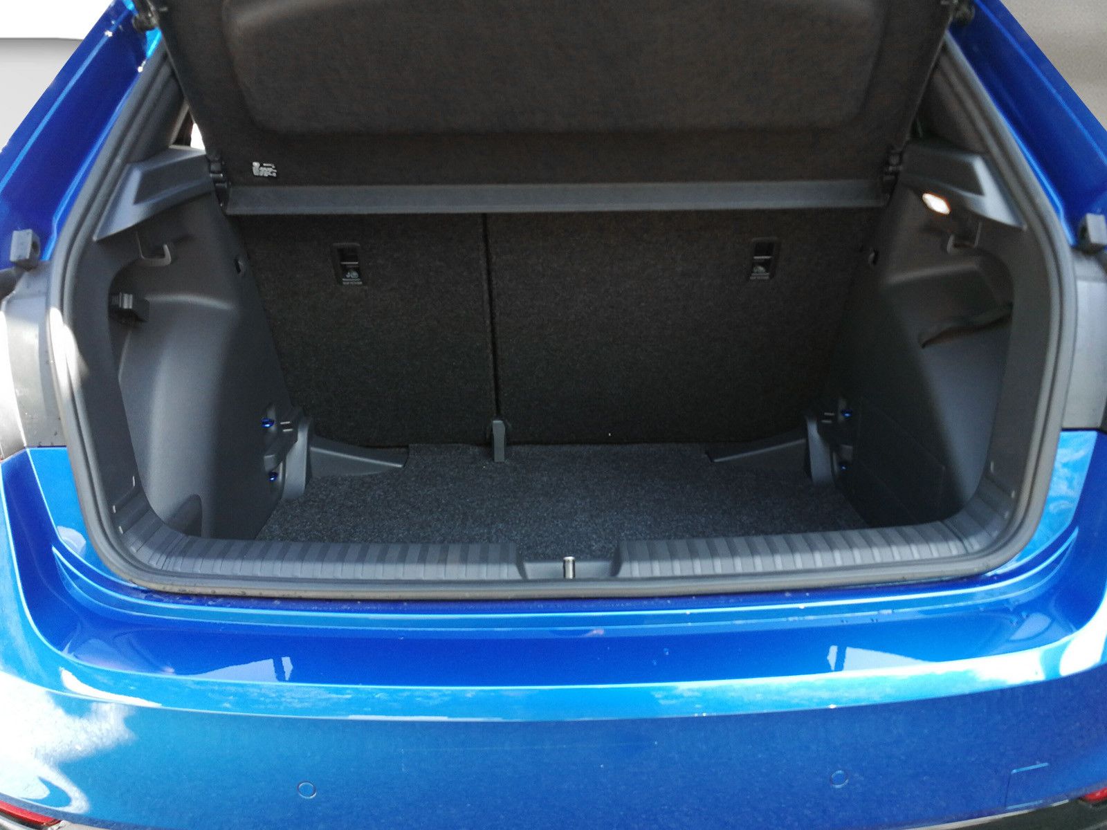 Fahrzeugabbildung SKODA Fabia 1.5TSI Monte Carlo ACC heizbFront Kamera