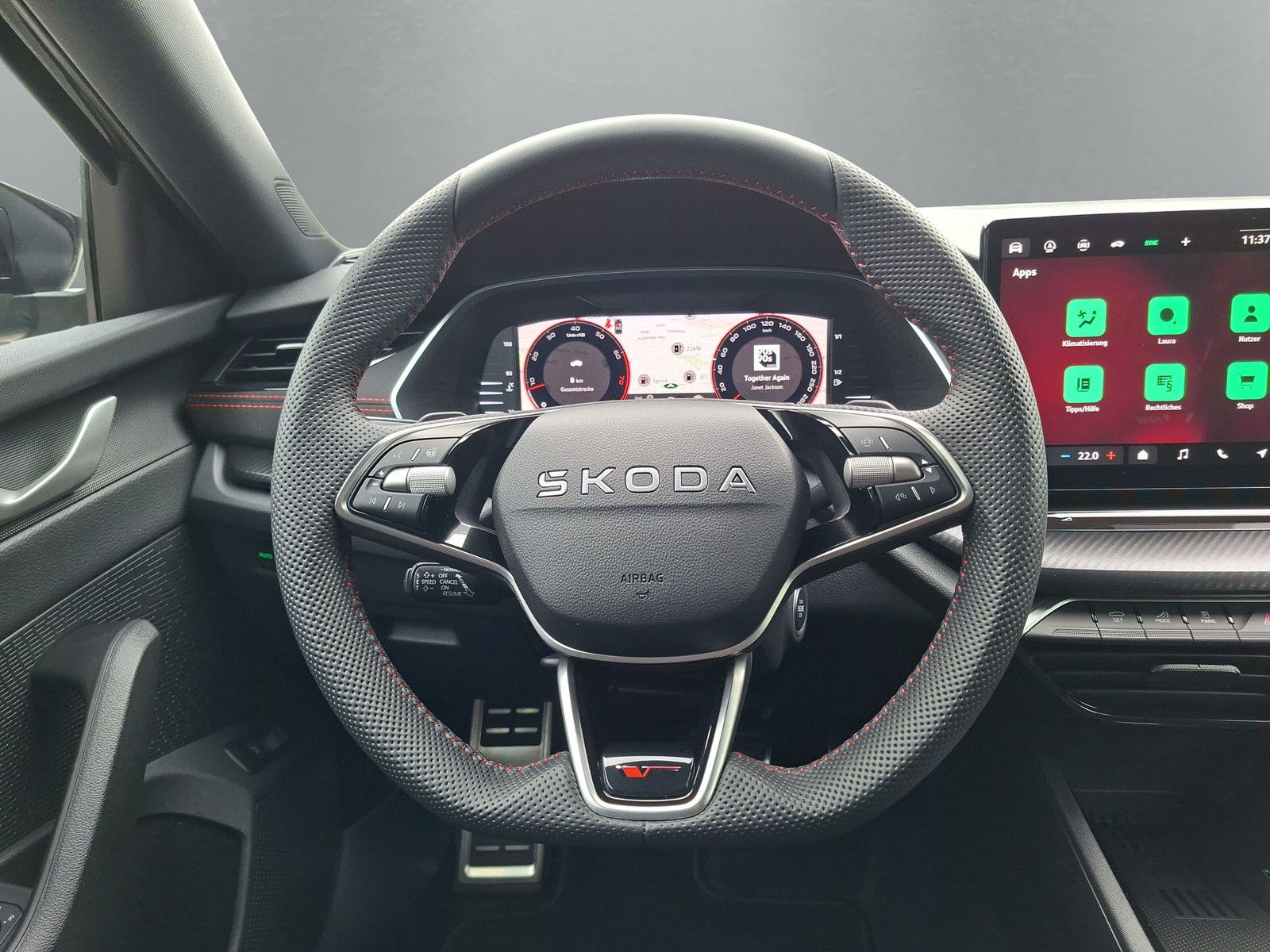 Fahrzeugabbildung SKODA Octavia Combi 2.0TSI RS 360° AHK Pano ACC DCC