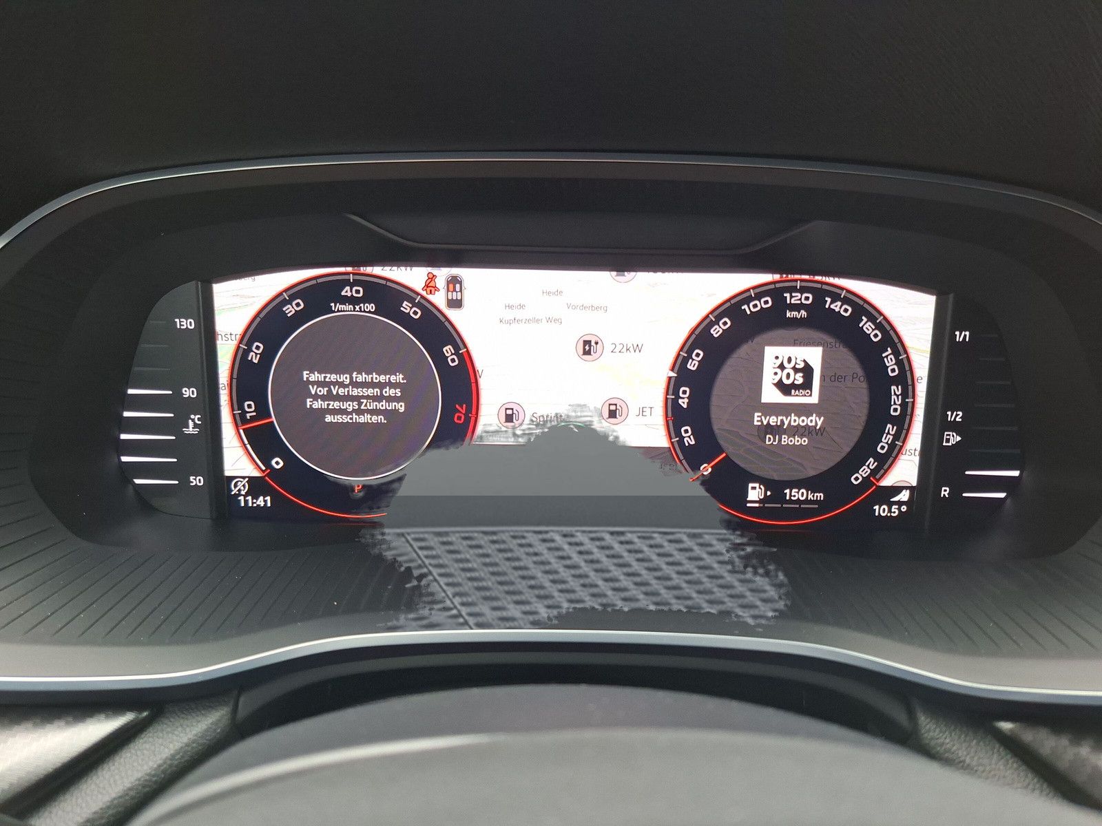 Fahrzeugabbildung SKODA Octavia Combi 2.0TSI RS 360° AHK Pano ACC DCC