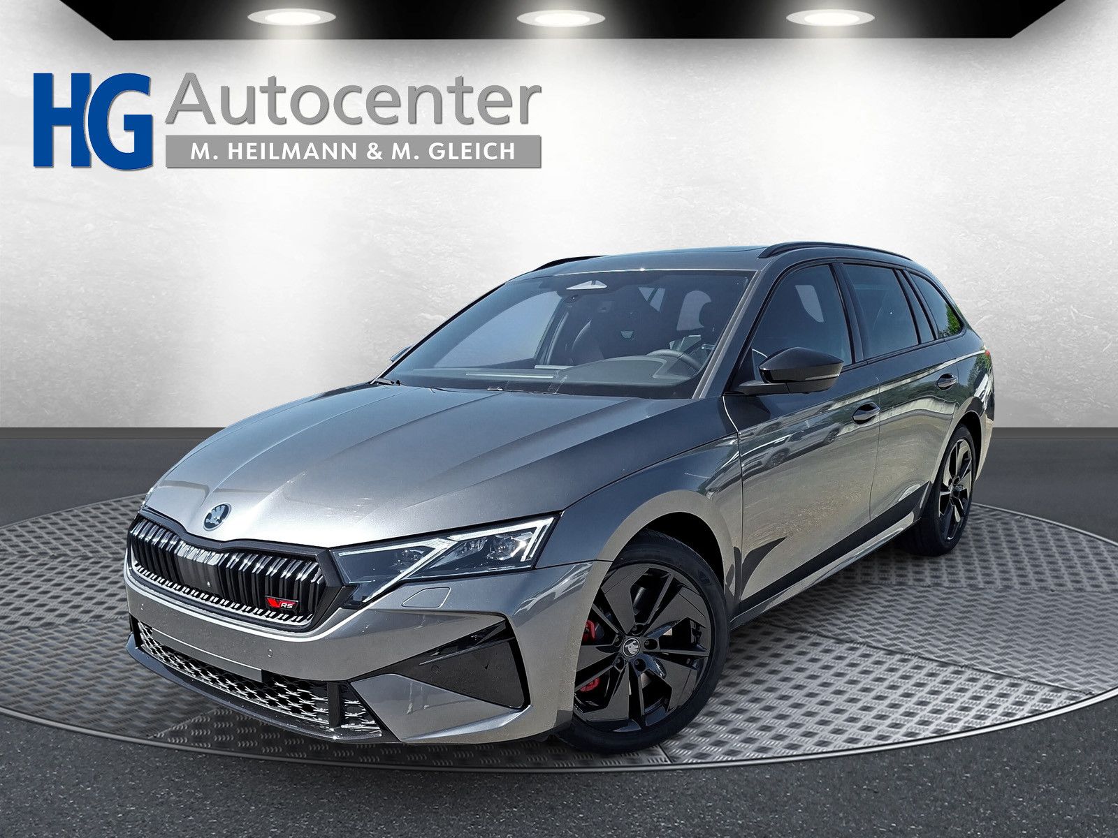 Fahrzeugabbildung SKODA Octavia Combi 2.0TSI RS 360° AHK Pano ACC DCC
