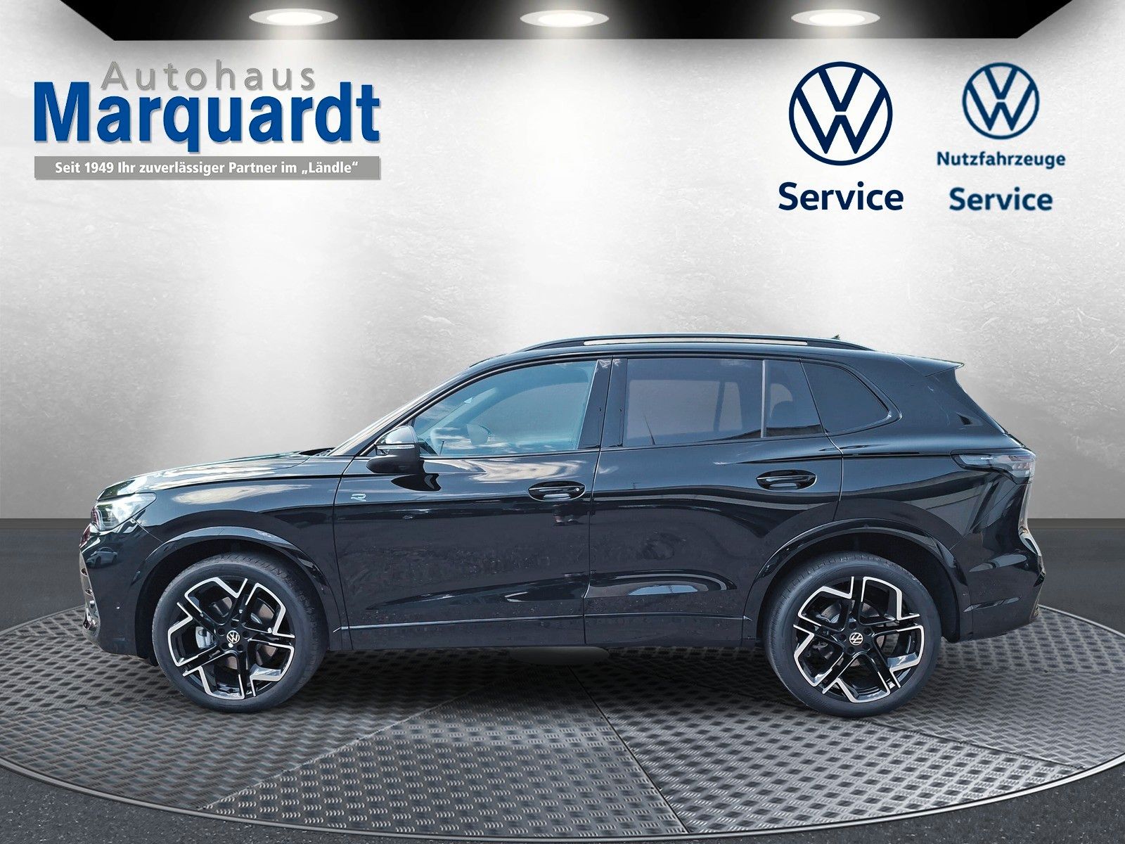 Fahrzeugabbildung Volkswagen Tiguan 2.0TDI R-Line 20" Pano AHK Headup DCC