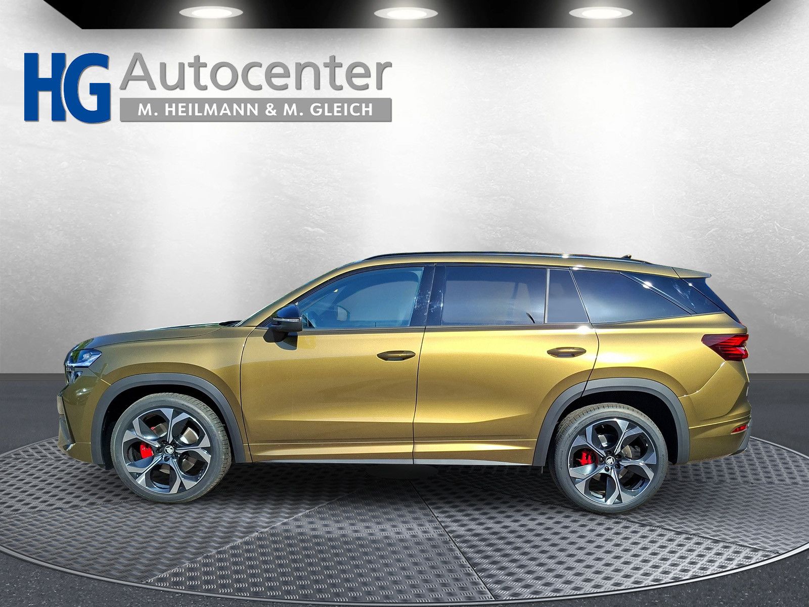 Fahrzeugabbildung SKODA Kodiaq 2.0TSI RS Pano AHK .Headup Standh.7Sitz