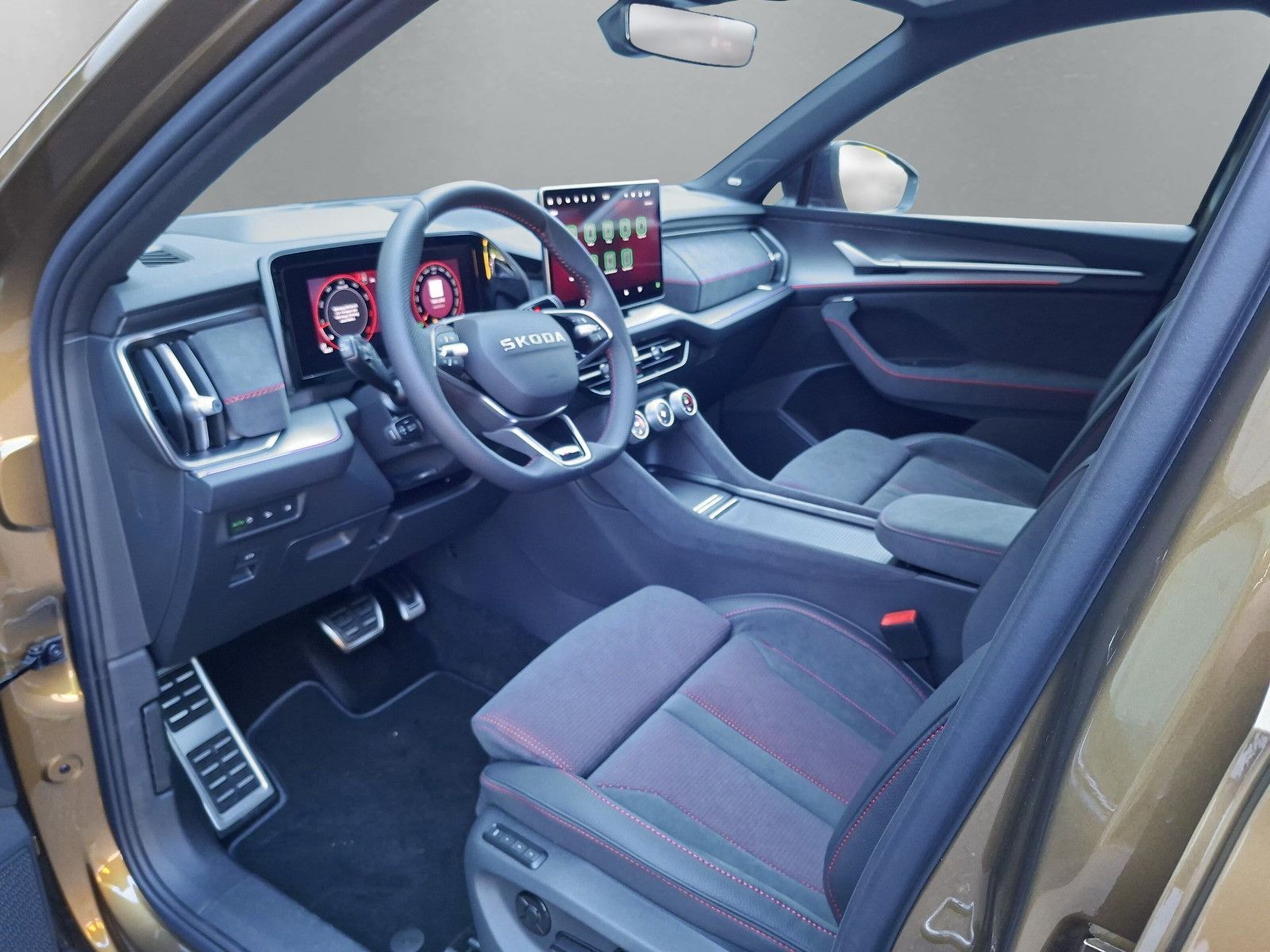 Fahrzeugabbildung SKODA Kodiaq 2.0TSI RS Pano AHK .Headup Standh.7Sitz