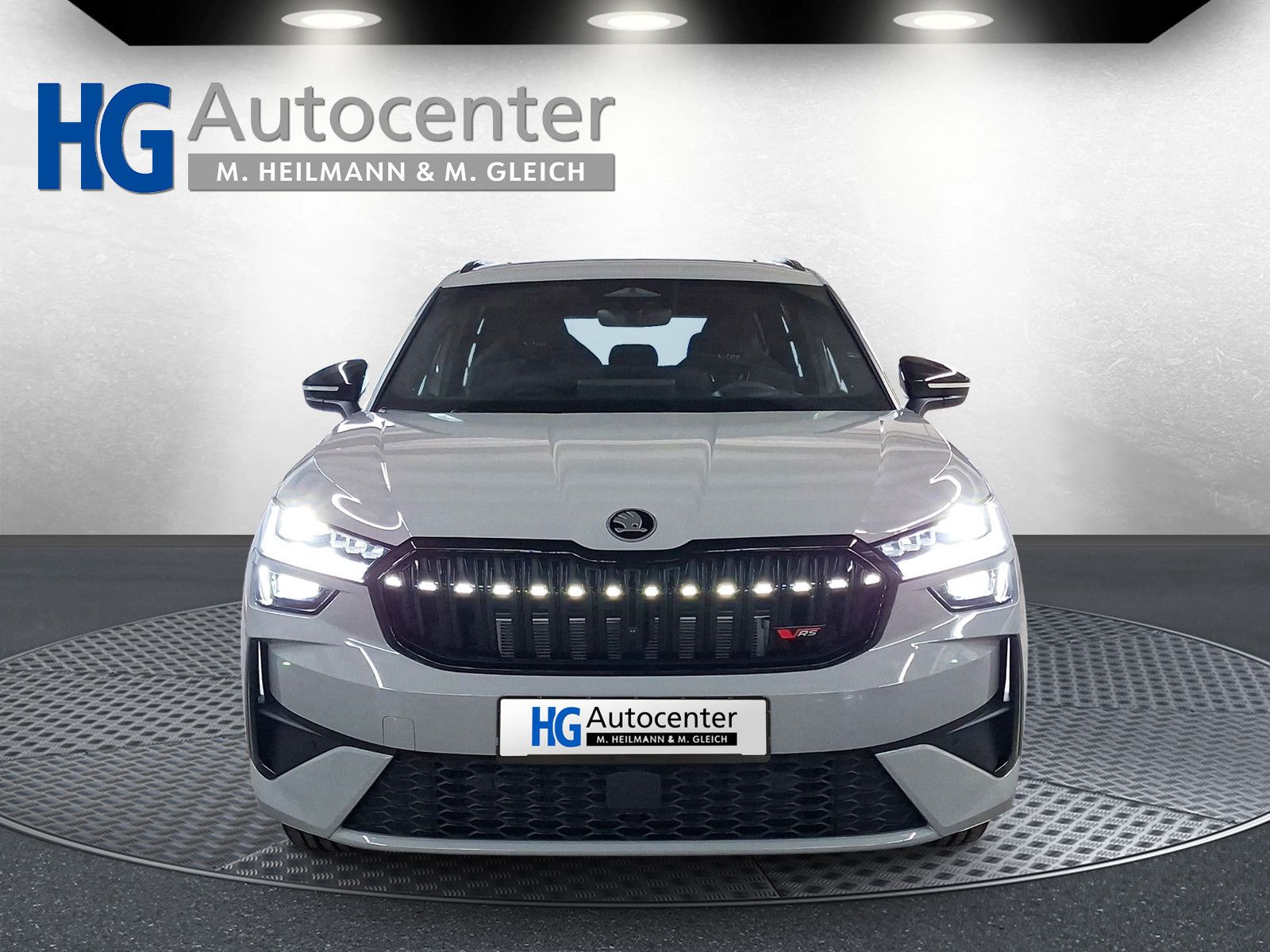 Fahrzeugabbildung SKODA Kodiaq 2.0TSI RS Pano AHK .Headup Standh.7Sitz