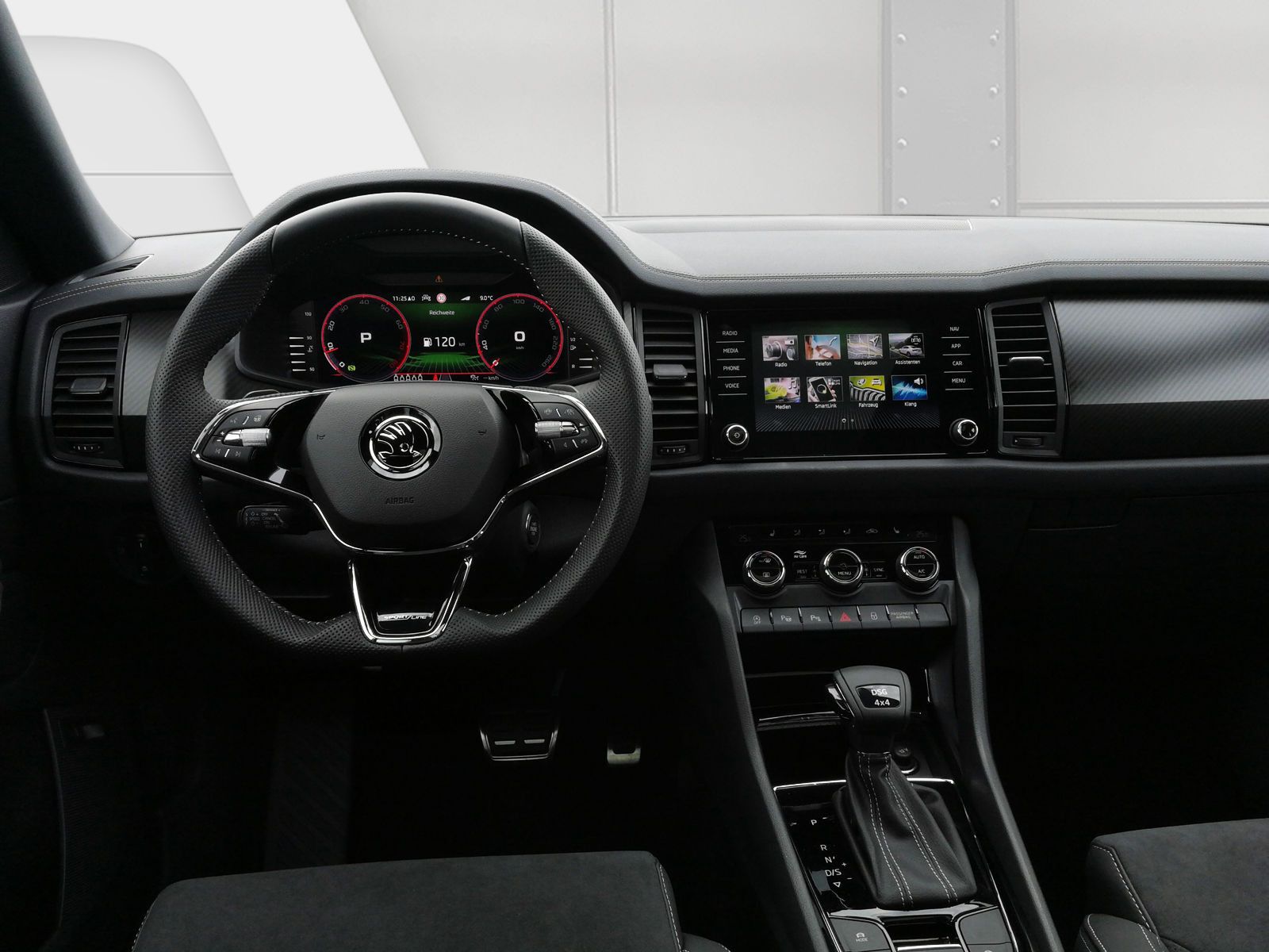 Fahrzeugabbildung SKODA Kodiaq Sportline 2.0TSI 7S AHK Canton Pano 20"