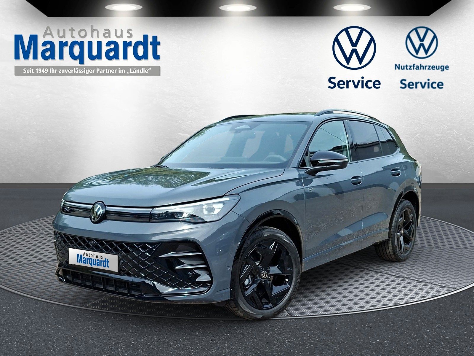 Fahrzeugabbildung Volkswagen Tiguan 1.5eTSI R-Line Pano IQMatrix AHK Headup