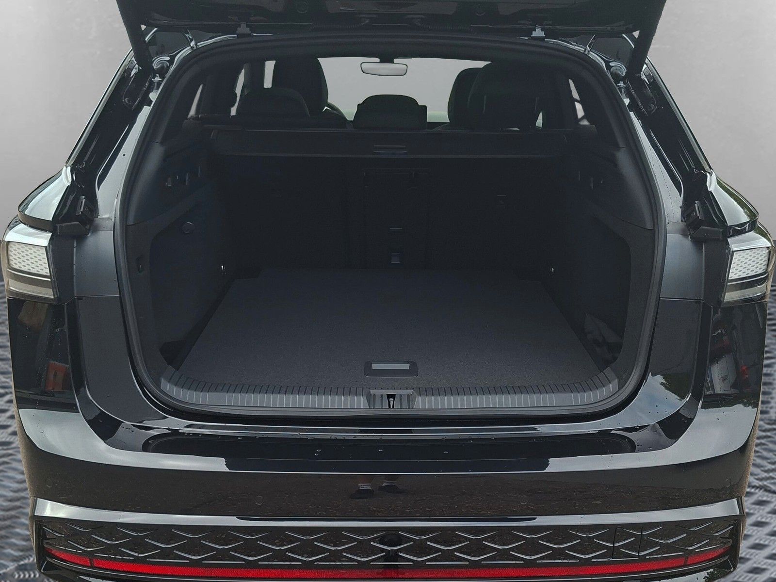 Fahrzeugabbildung Volkswagen ID.7 Tourer GTX 4Mot Pano AHK 21" Wärmep. Sound