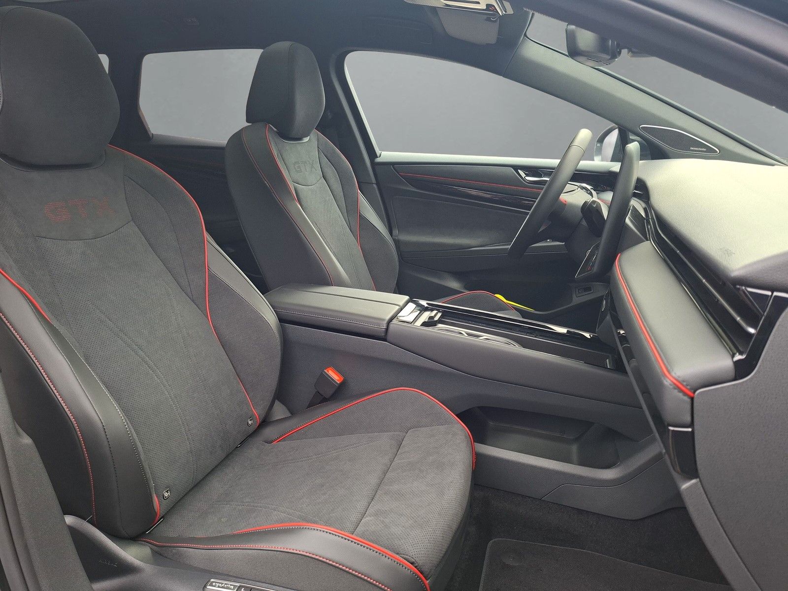 Fahrzeugabbildung Volkswagen ID.7 Tourer GTX 4Mot Pano AHK 21" Wärmep. Sound