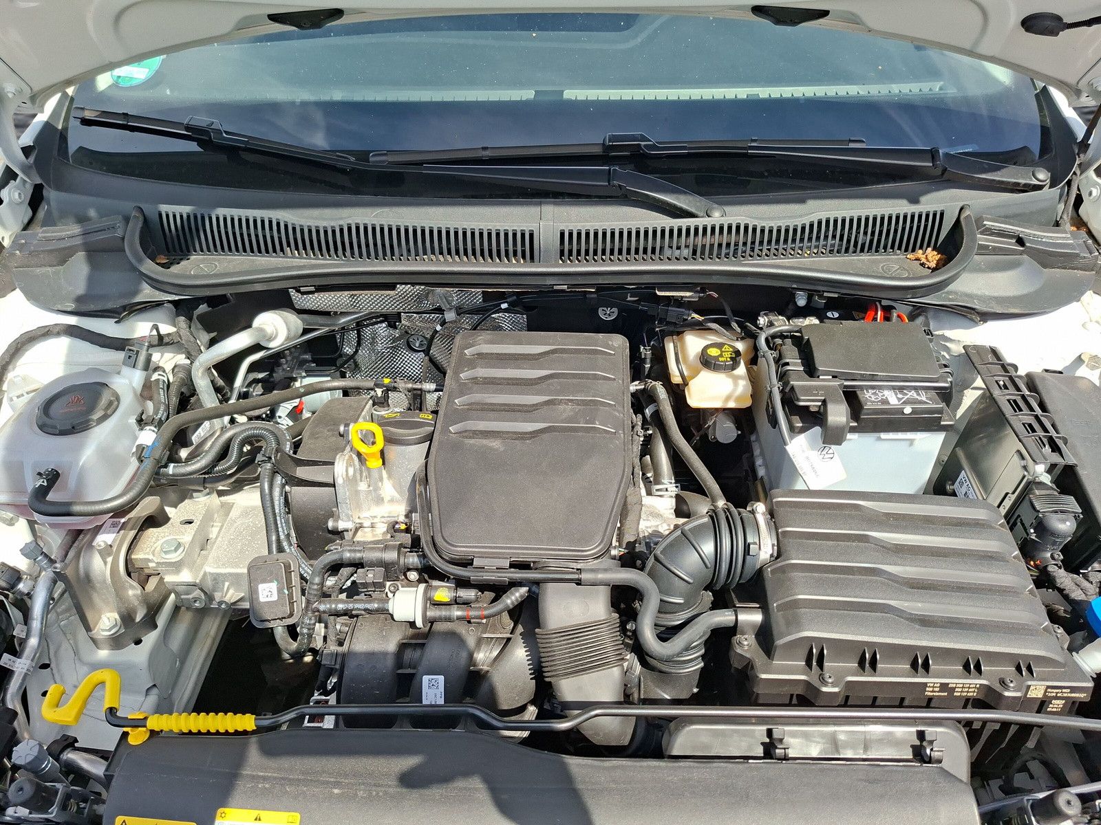 Fahrzeugabbildung Volkswagen Polo VI 1.0 LED AppConnect Sitzhzg.