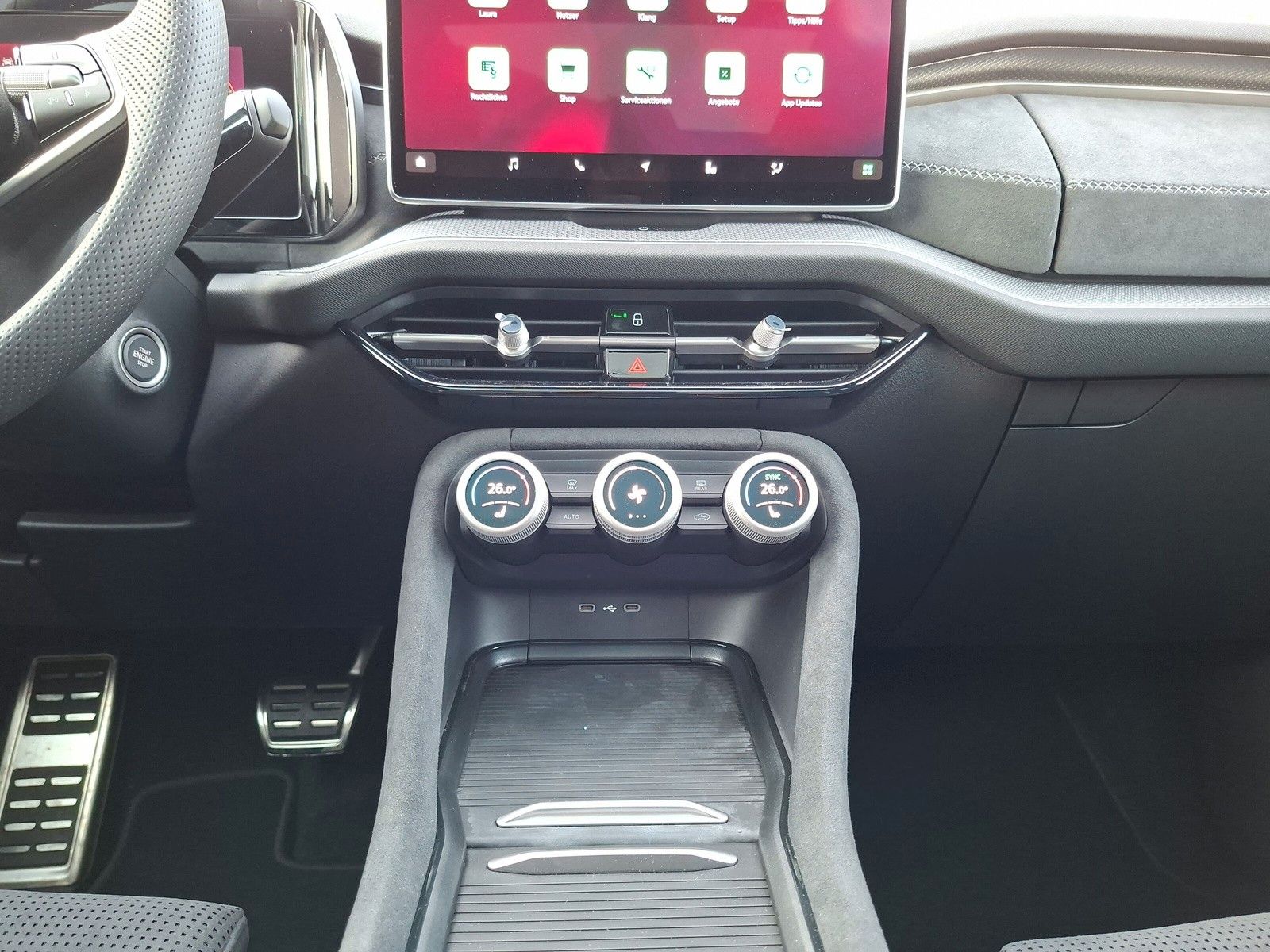 Fahrzeugabbildung SKODA Kodiaq Sportline 1.5TSI IV Plug In Pano AHK 20"