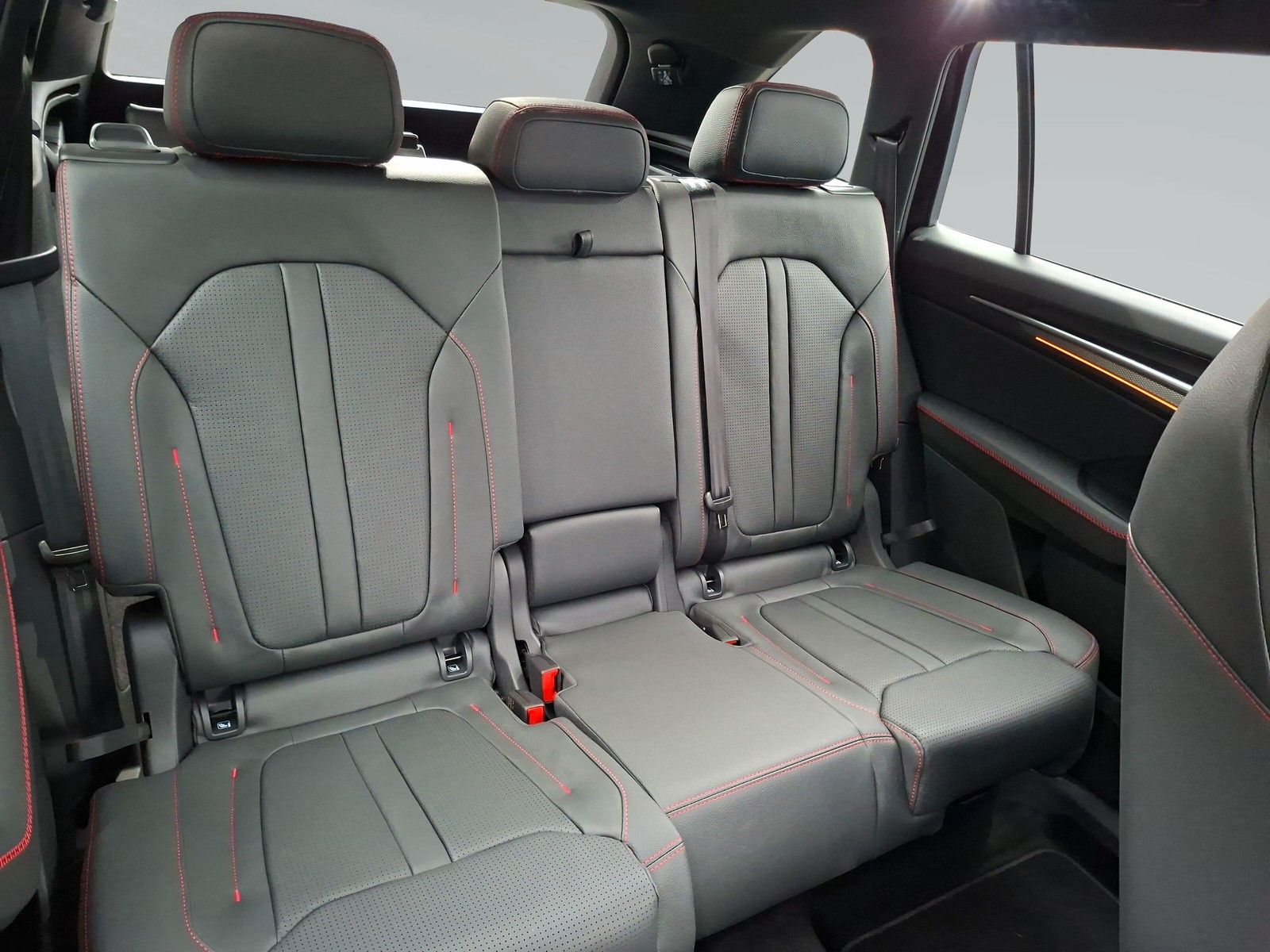 Fahrzeugabbildung SKODA Kodiaq 2.0TSI RS Pano 7 S.Headup Standh.Volleder