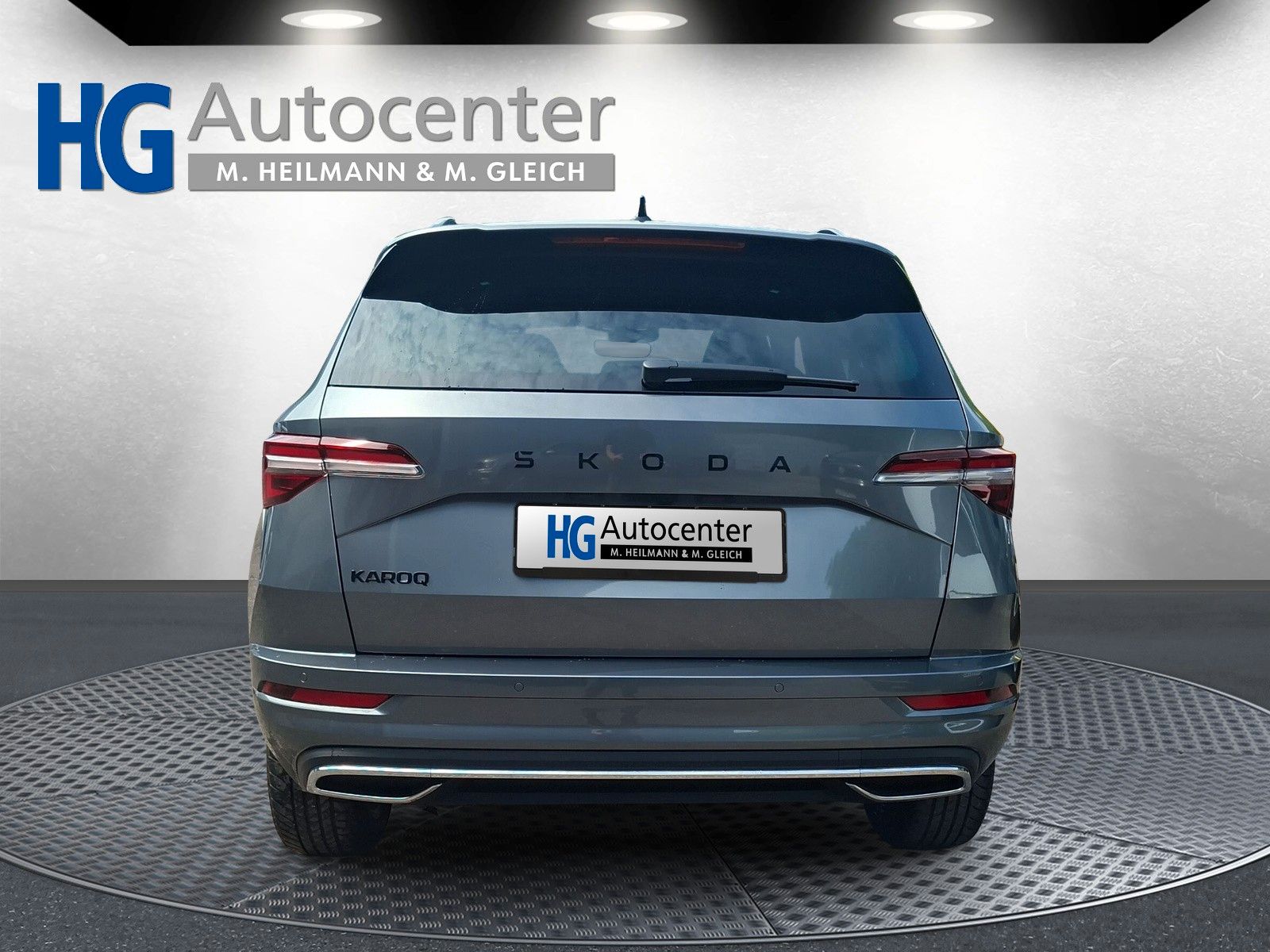 Fahrzeugabbildung SKODA Karoq 1.5TSI Sportline Pano AHK Matrix 5 J.Gar.