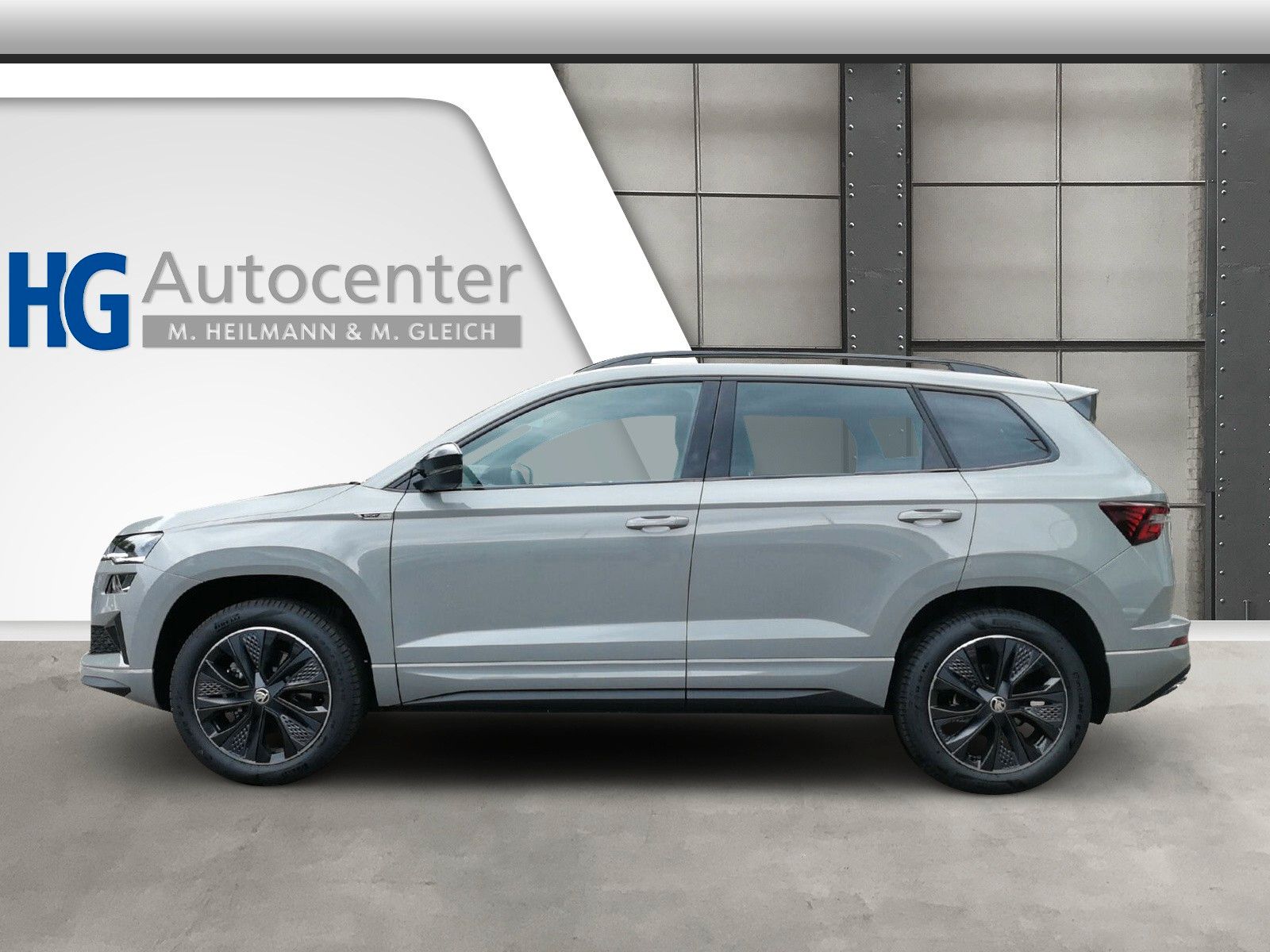 Fahrzeugabbildung SKODA Karoq 1.5TSI Sportline PanoAHK Matrix5J.Garantie