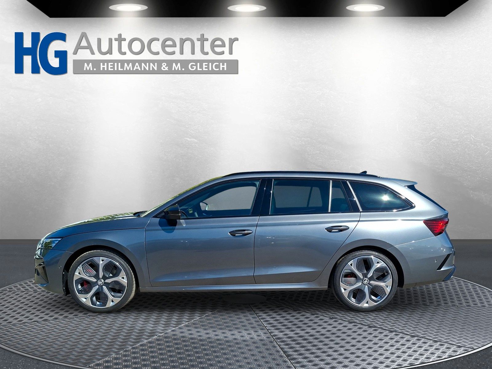 Fahrzeugabbildung SKODA Octavia Combi 2.0TSI RS 19"AHK PanoStandh.Canton
