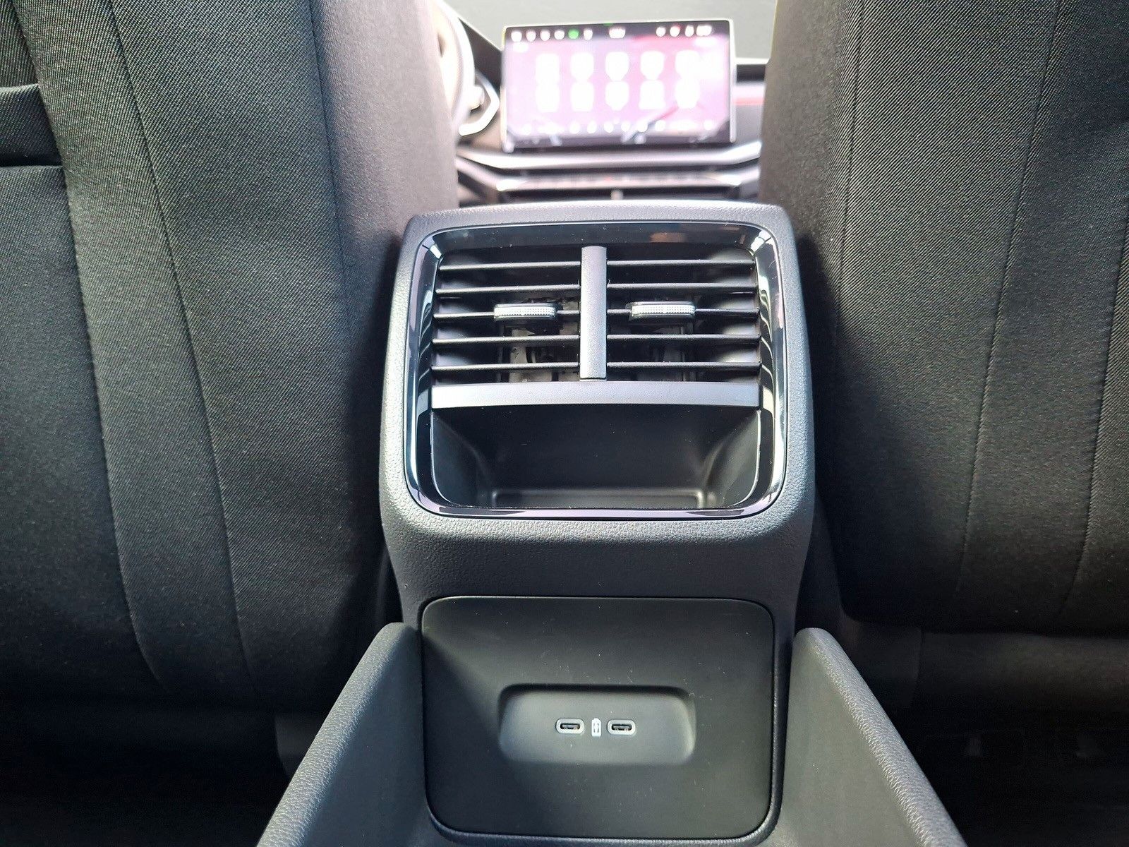 Fahrzeugabbildung SKODA Octavia Combi 2.0TSI RS 19"AHK PanoStandh.Canton