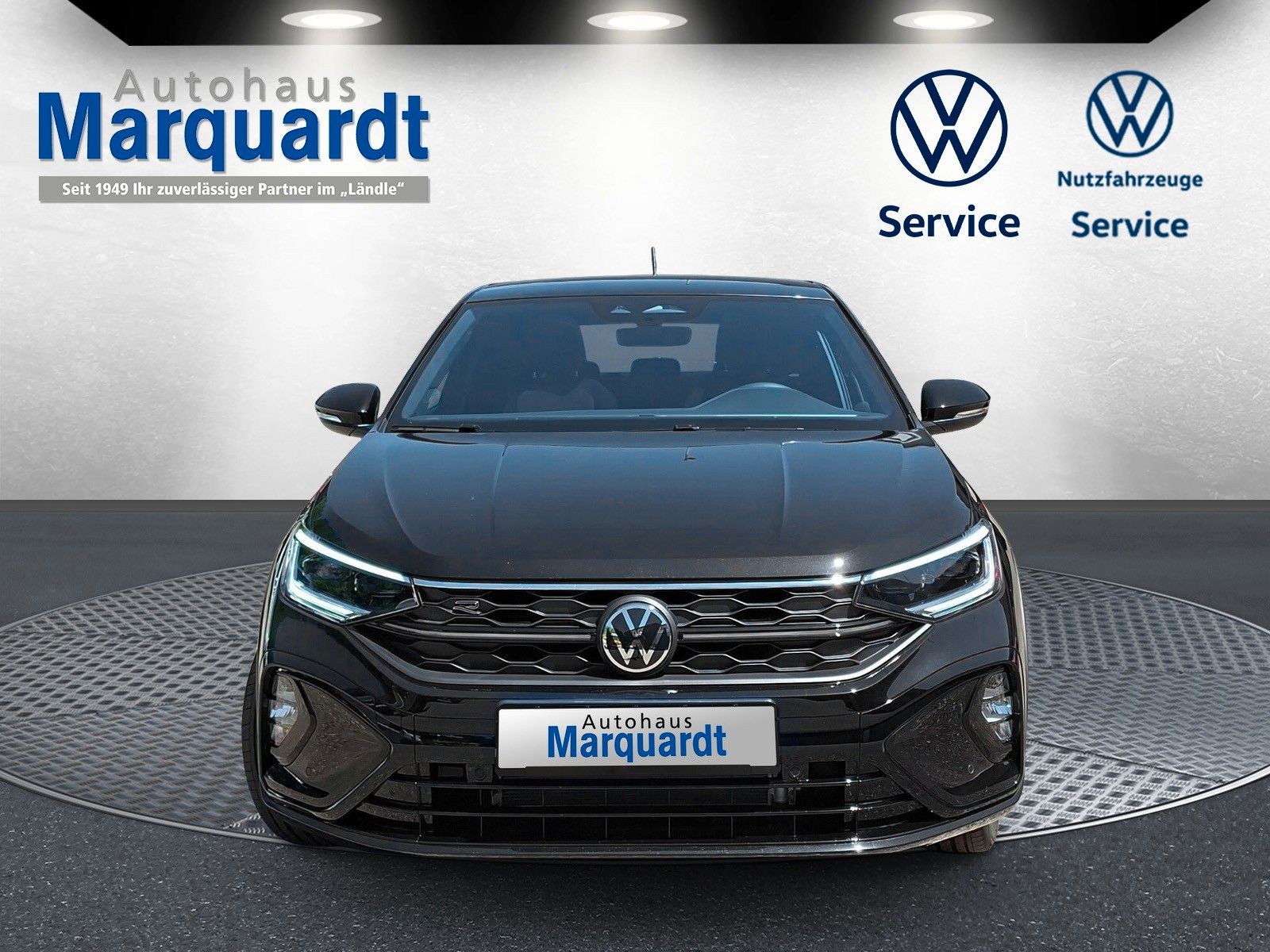 Fahrzeugabbildung Volkswagen Taigo 1.5 TSI R Line  IQ Matrix Pano ACC 18" AHK