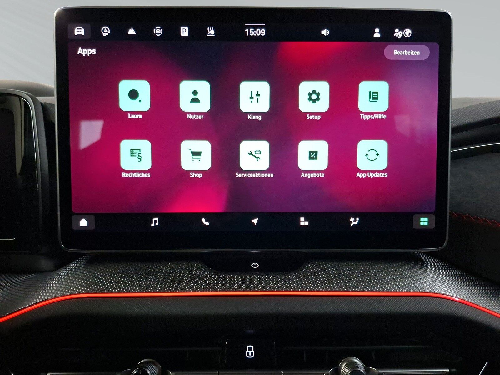 Fahrzeugabbildung SKODA Kodiaq 2.0TSI RS Pano AHK .Headup Standh.7Sitz
