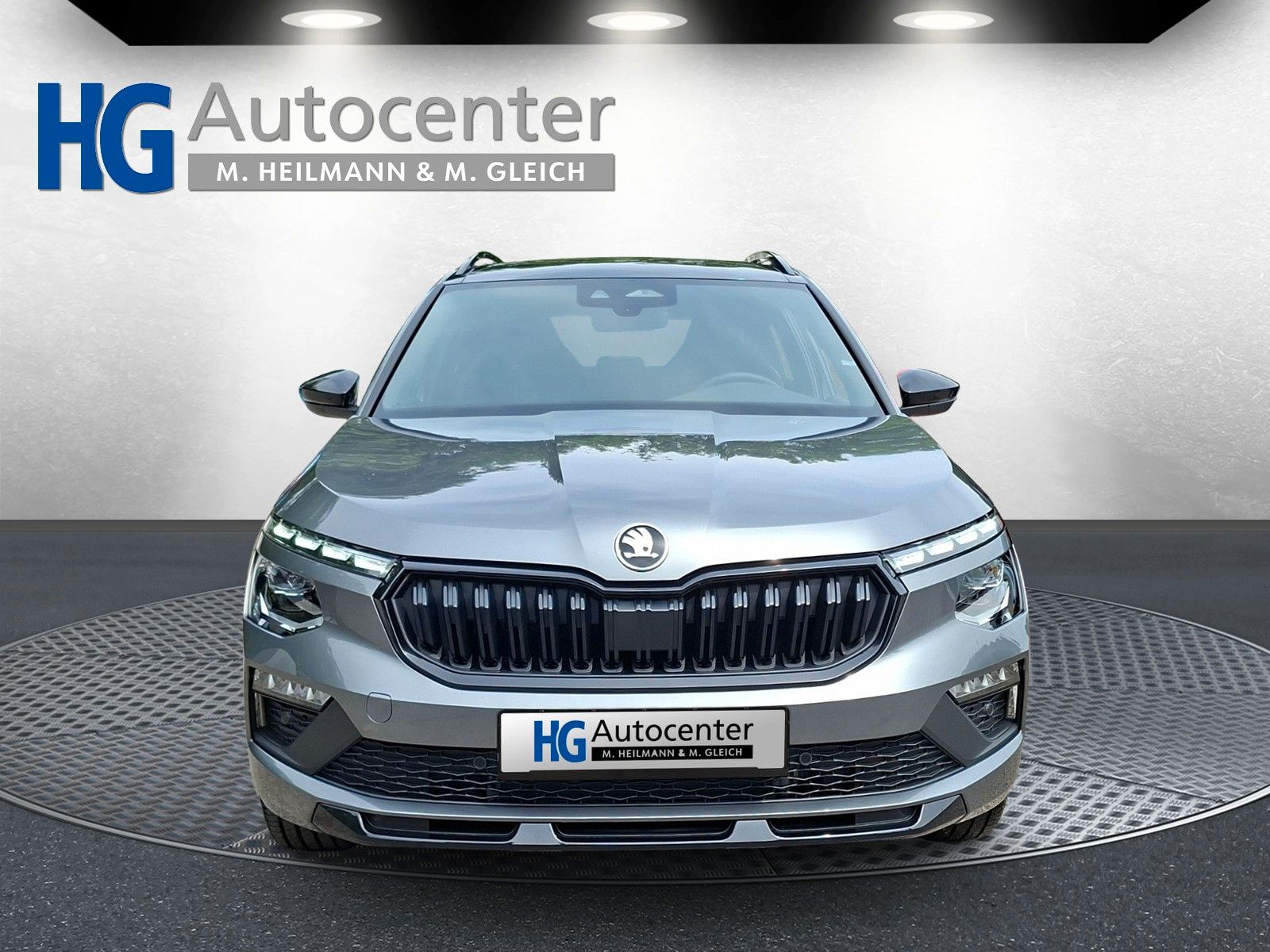 Fahrzeugabbildung SKODA Kamiq 1.5TSI Monte Carlo Pano Matrix ACC SideAHK