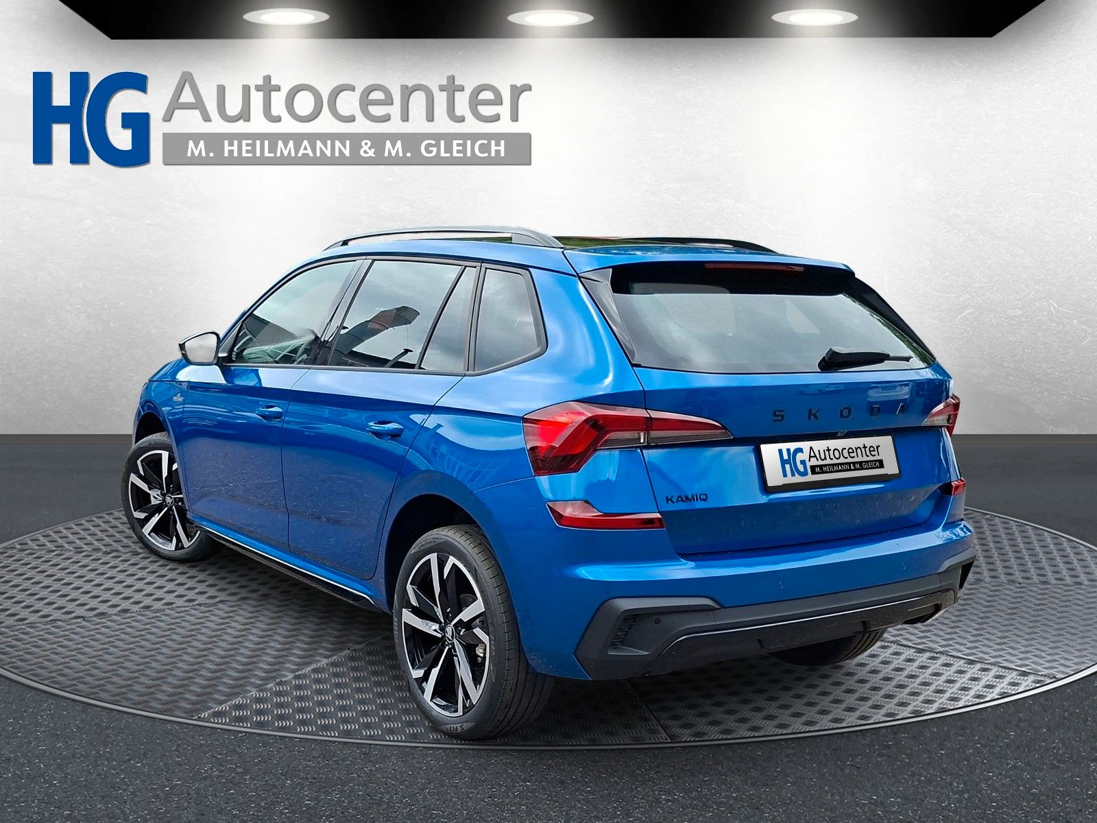 Fahrzeugabbildung SKODA Kamiq 1.5TSI Monte Carlo Pano Matrix 18"eHeckAHK