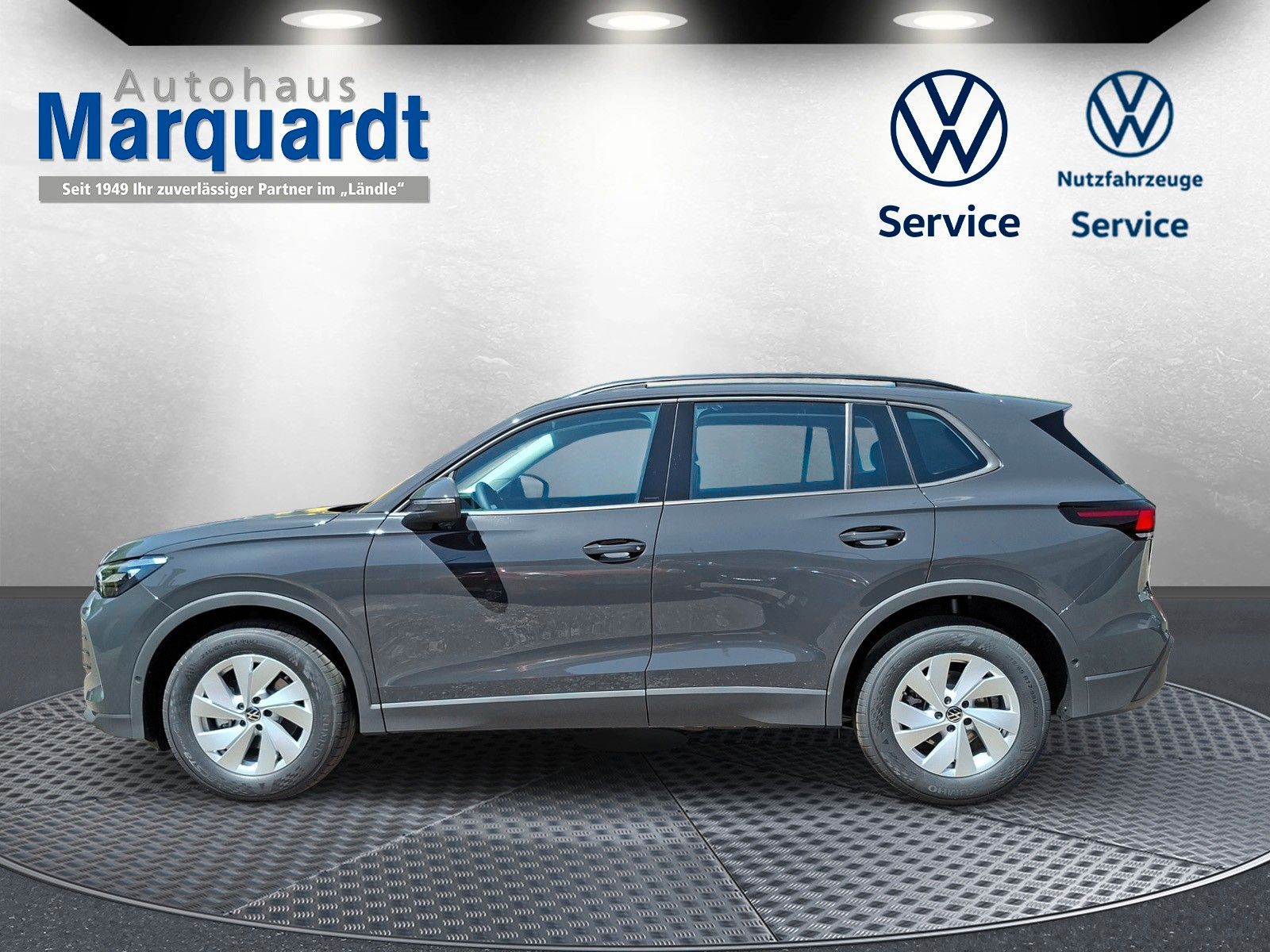 Fahrzeugabbildung Volkswagen Tiguan 1.5 eTSI DSG AHK Side LED ACC