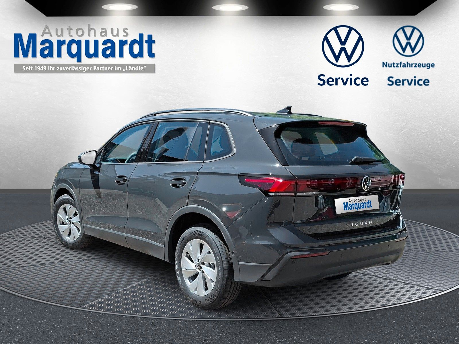 Fahrzeugabbildung Volkswagen Tiguan 1.5 eTSI DSG AHK Side LED ACC