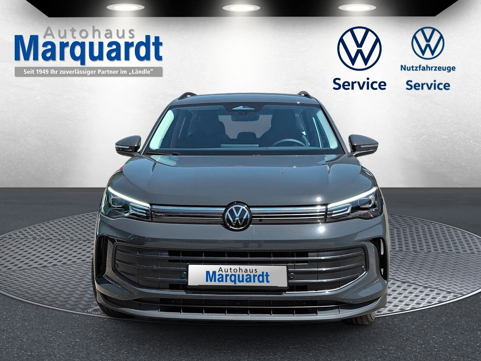 Fahrzeugabbildung Volkswagen Tiguan 1.5 eTSI DSG AHK Side LED ACC