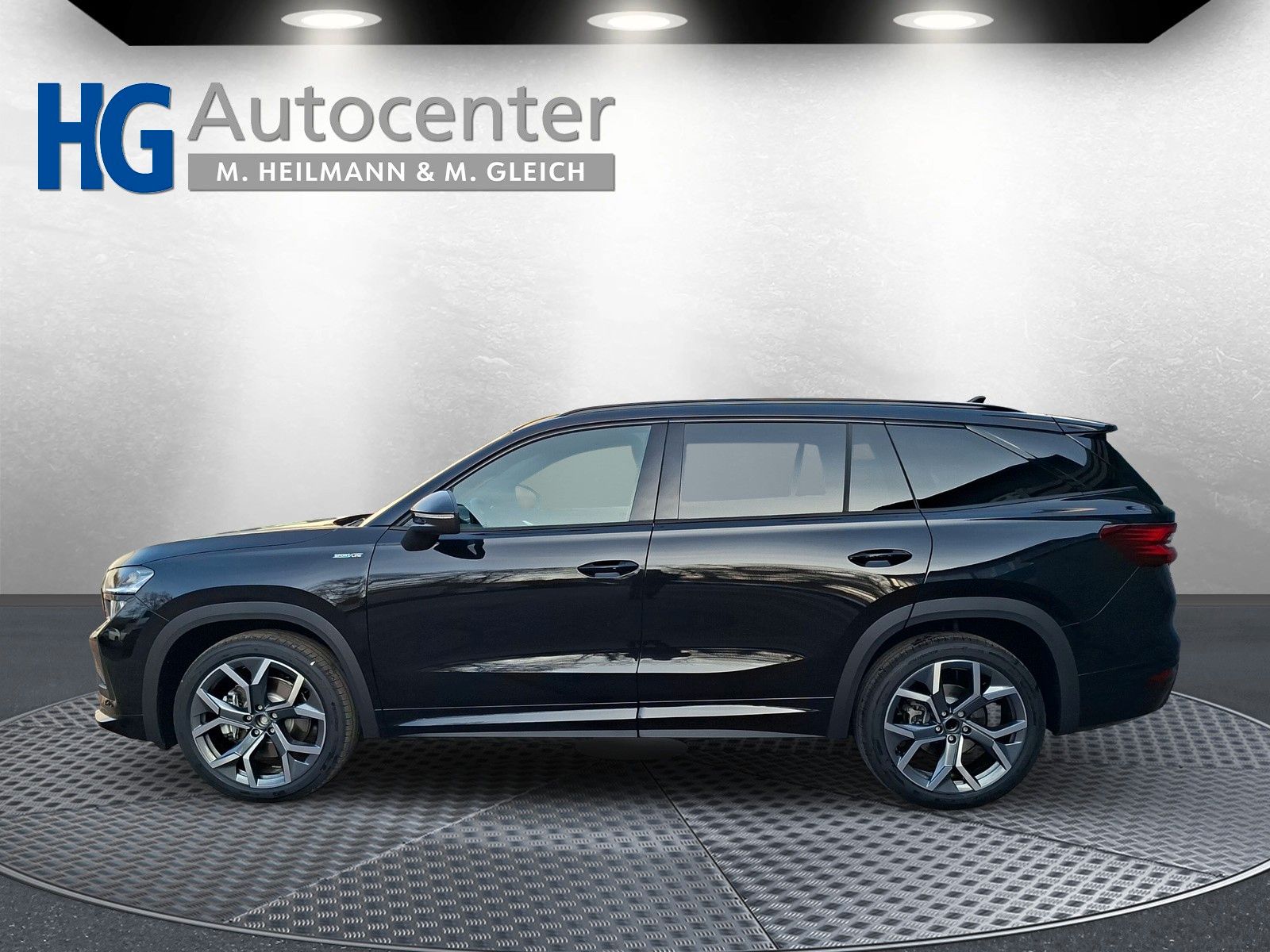 Fahrzeugabbildung SKODA Kodiaq Sportline 1.5TSI Plug In Pano AHK 20"