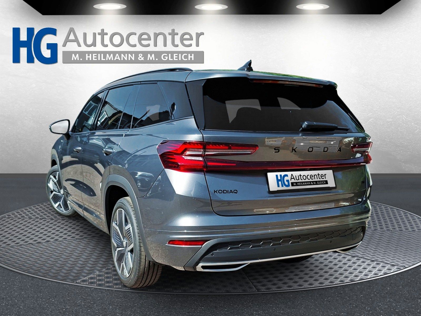 Fahrzeugabbildung SKODA Kodiaq Sportline 1.5TSI Plug In Pano AHK 360 20"