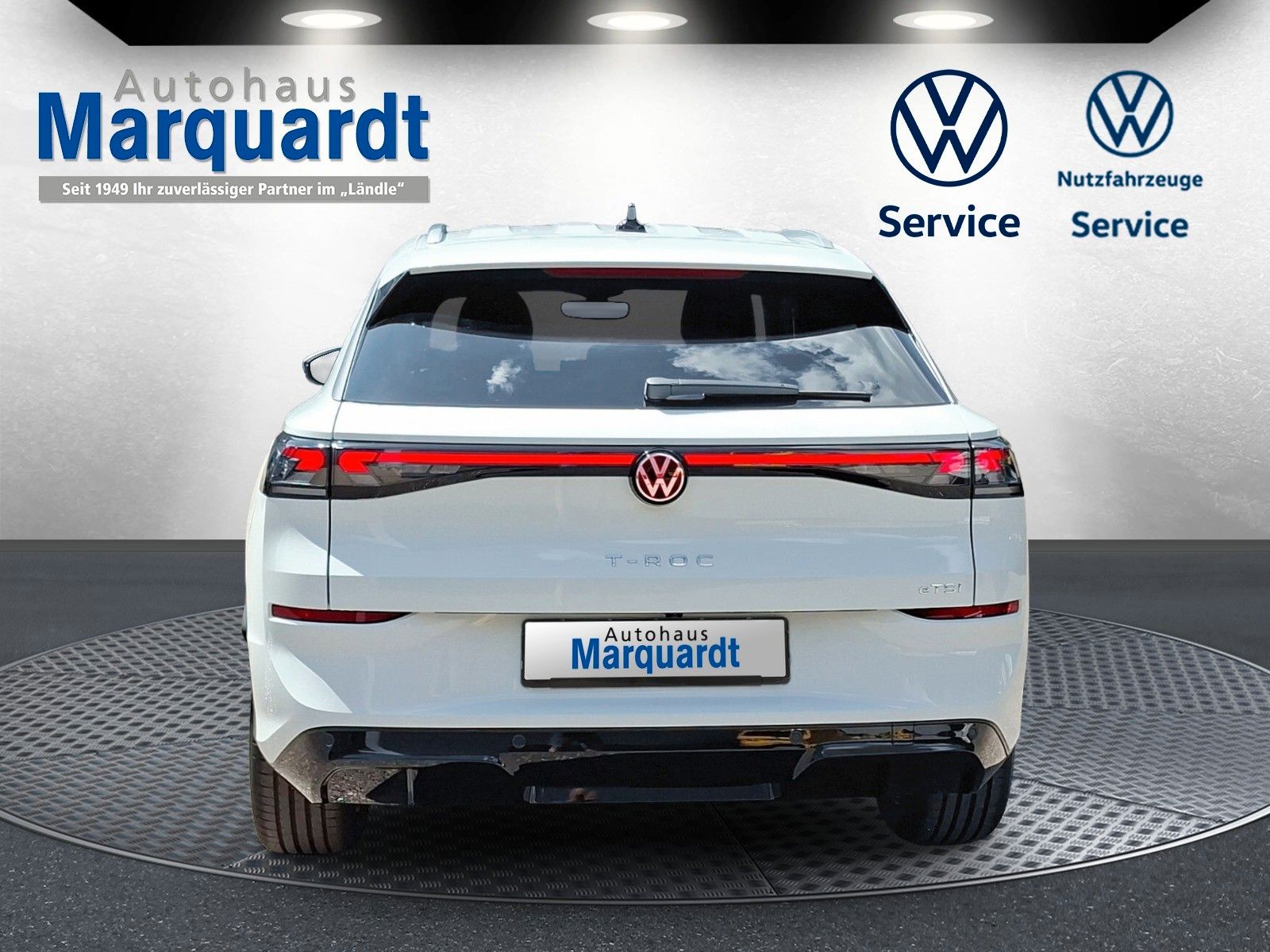 Fahrzeugabbildung Volkswagen T-Roc 1.5TSI R-Line AHK ACC Side eHeck Neues Mod