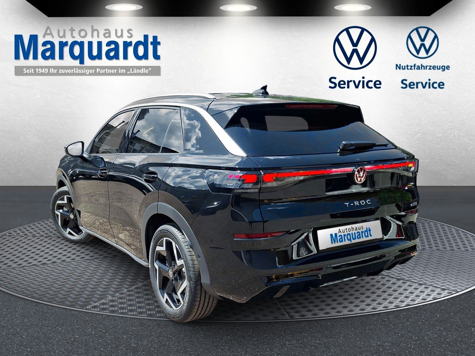 Fahrzeugabbildung Volkswagen T-Roc 1.5TSI R-Line AHK ACC Side eHeck Neues Mod