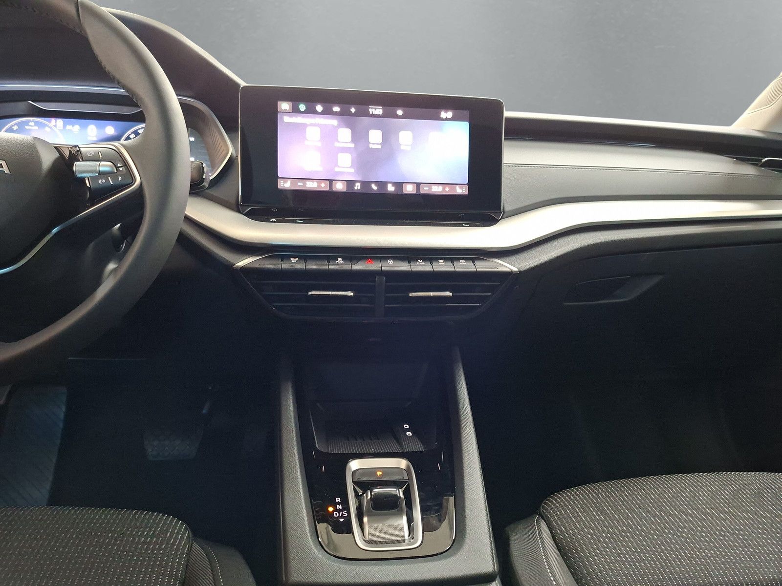 Fahrzeugabbildung SKODA Octavia Combi 2.0TSI 4x4 AHK Standh.Pano Side