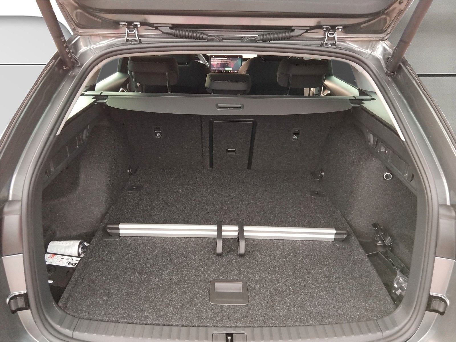 Fahrzeugabbildung SKODA Octavia Combi 2.0TSI4x4 AHK Standh.Panorama Side