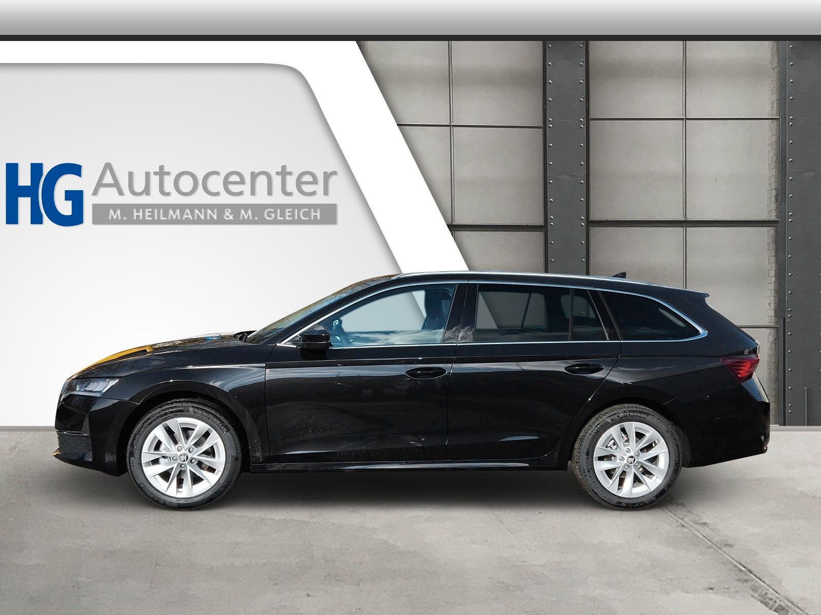 Fahrzeugabbildung SKODA Octavia Combi 2.0TSI 4x4 AHK Standh.Pano Side
