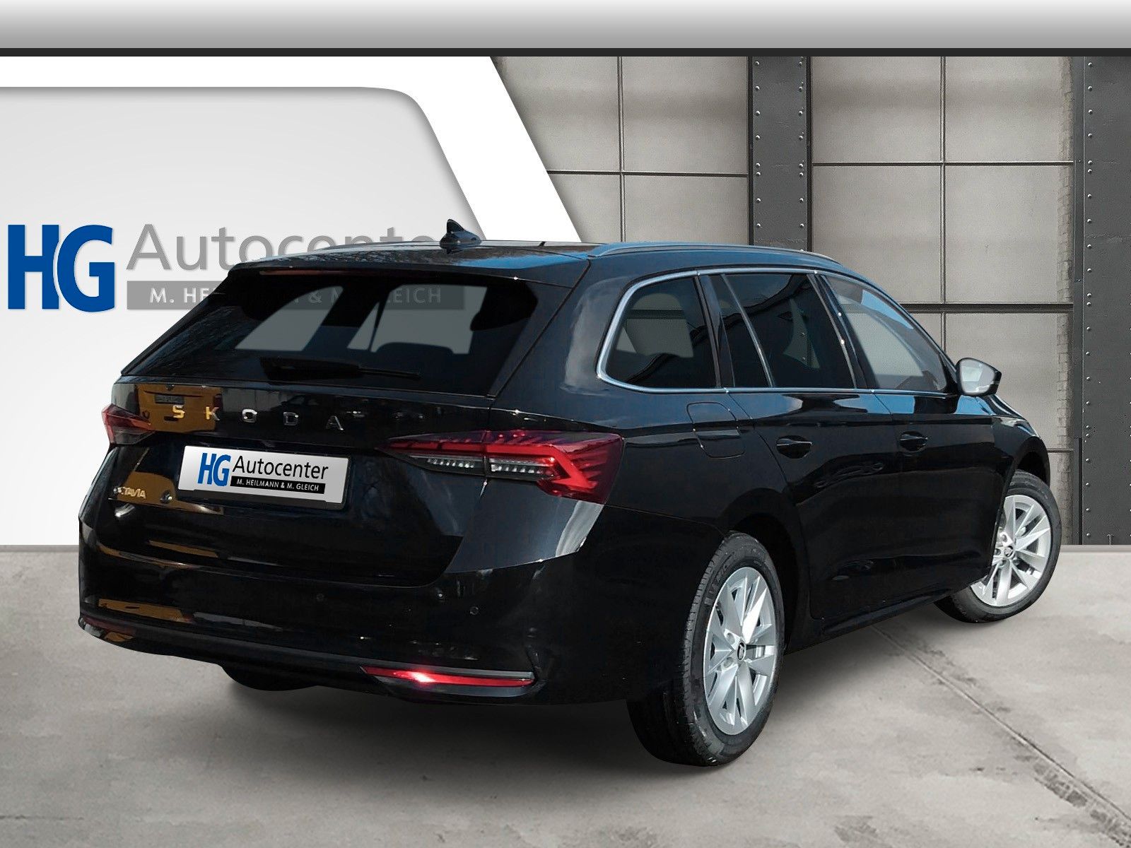 Fahrzeugabbildung SKODA Octavia Combi 2.0TSI 4x4 AHK Standh.Pano Side