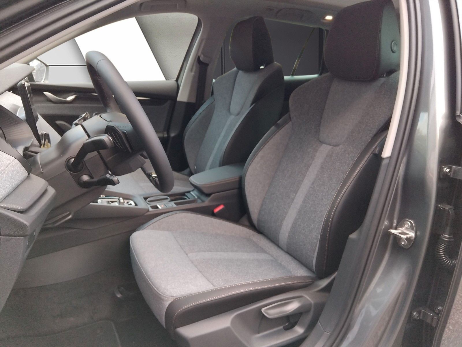 Fahrzeugabbildung SKODA Octavia Combi 2.0 TDI DSG AHK Standh. Navi ACC