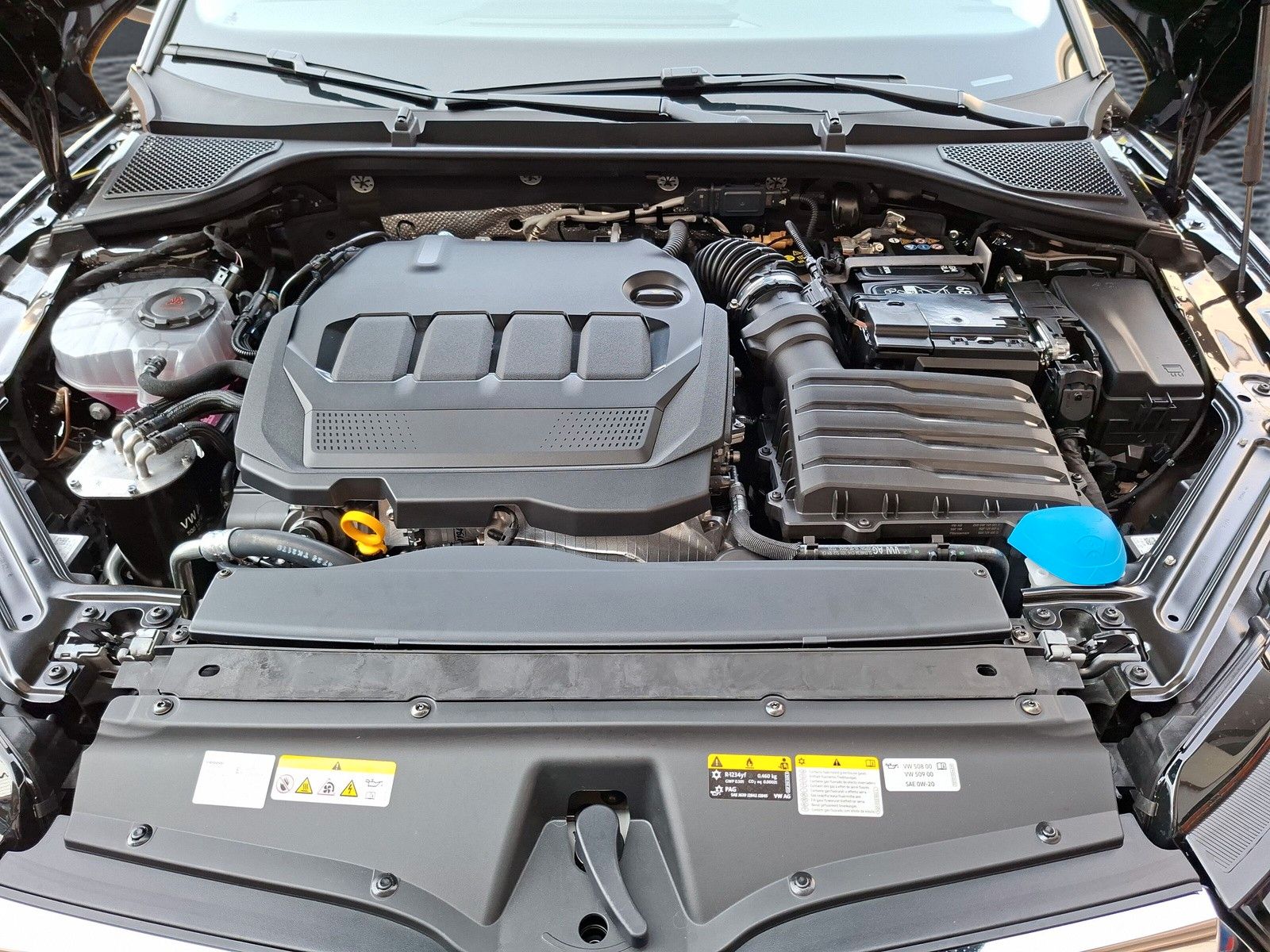 Fahrzeugabbildung SKODA Octavia Combi 2.0 TDI DSG AHK Stdhzg. ACC 5J.Gar