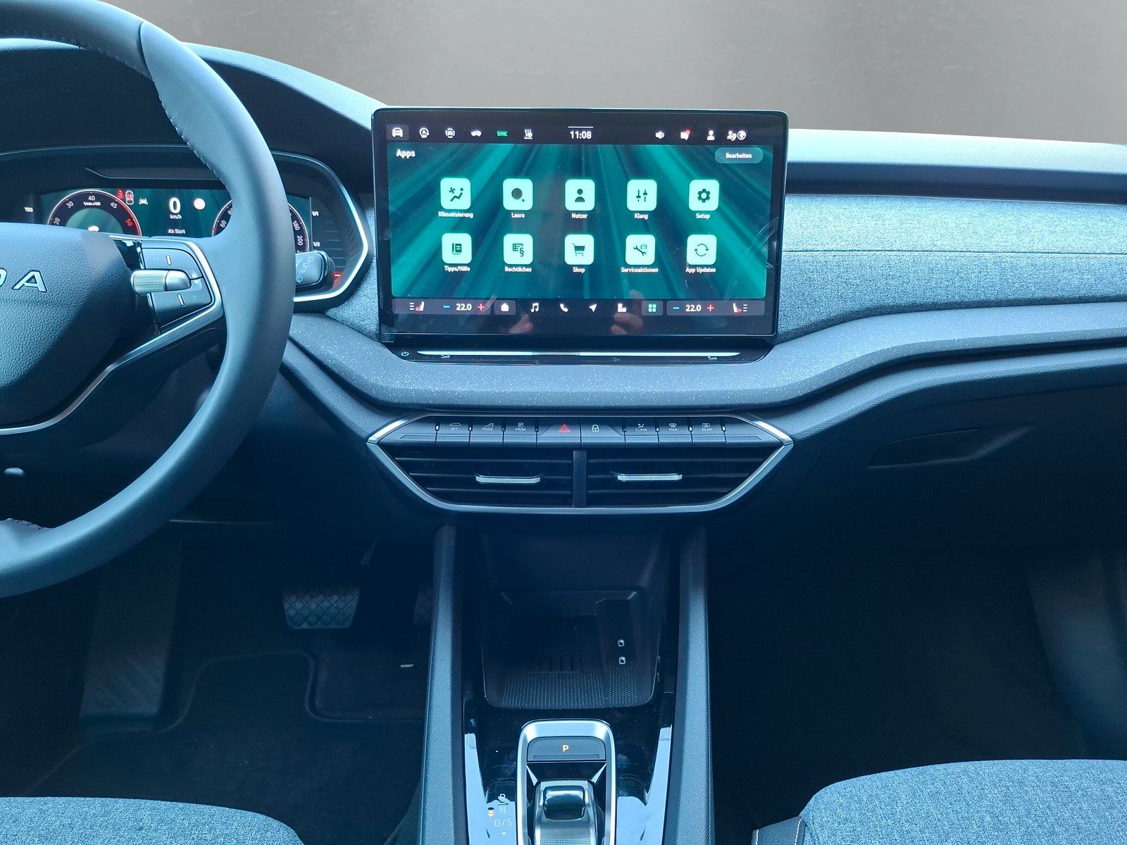 Fahrzeugabbildung SKODA Octavia Combi 2.0 TDI DSG AHK Stdhzg Navi 5J.Gar