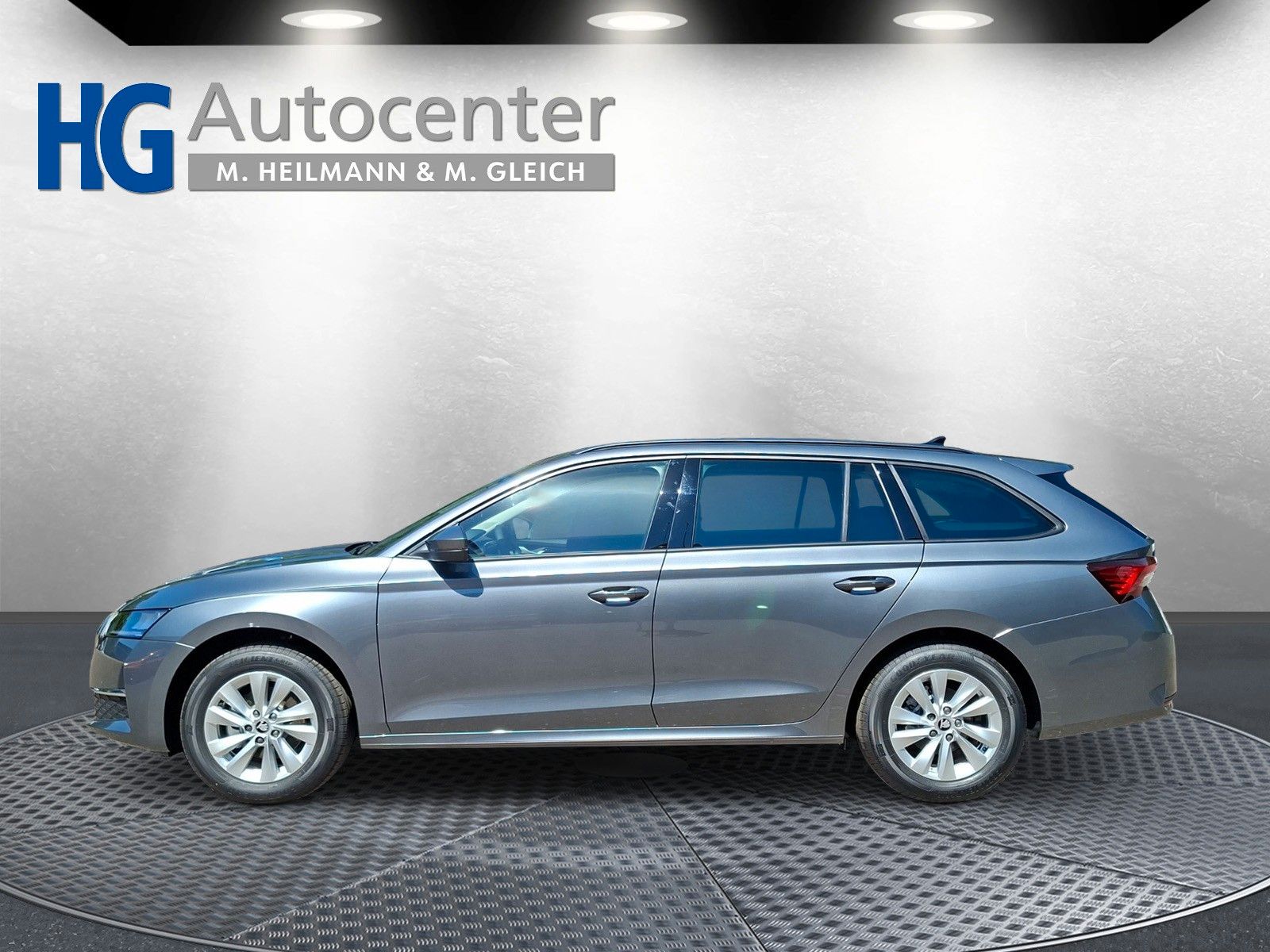 Fahrzeugabbildung SKODA Octavia Combi  1.5TSI eHeck ACC AHK 5J.Gar.Side