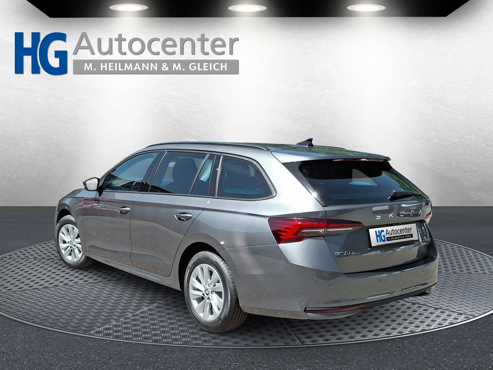 Fahrzeugabbildung SKODA Octavia Combi  1.5TSI eHeck ACC AHK 5J.Gar.Side