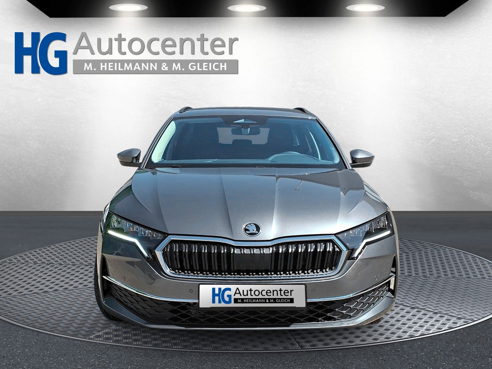 Fahrzeugabbildung SKODA Octavia Combi  1.5TSI eHeck ACC AHK 5J.Gar.Side