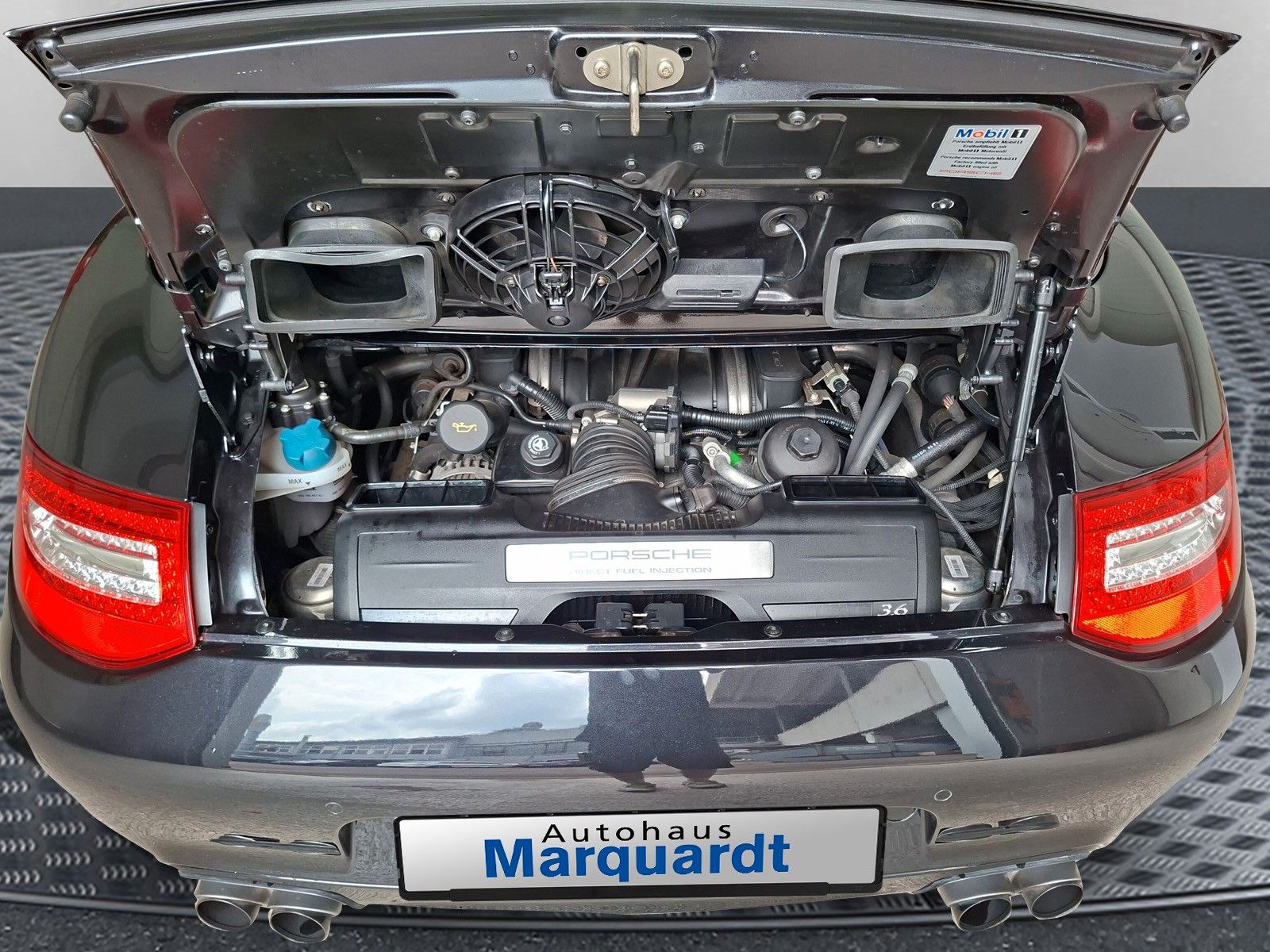 Fahrzeugabbildung Porsche 997/911 Carerra Cabrio PDK 19"  Sportabgasanlage