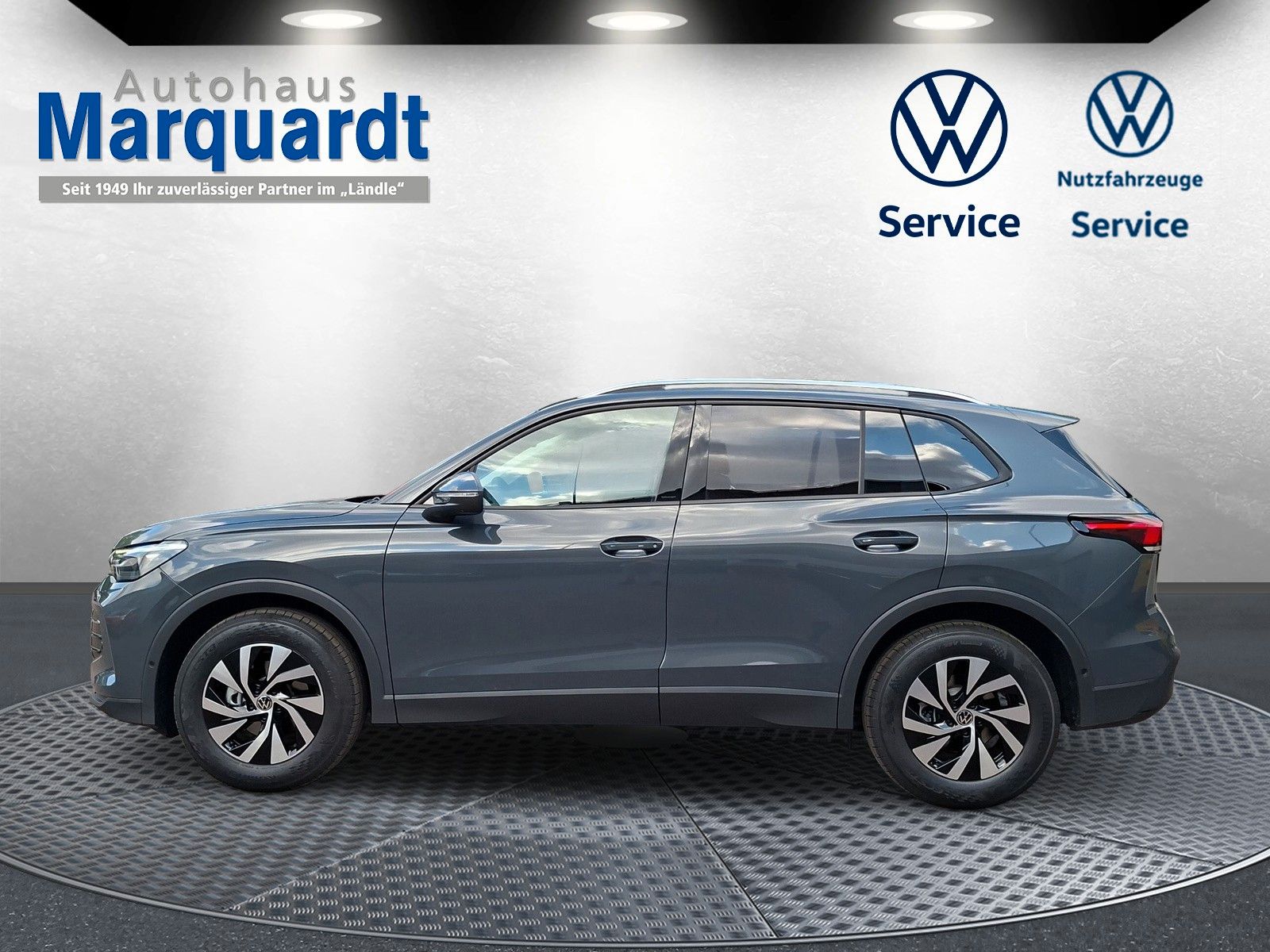 Fahrzeugabbildung Volkswagen Tiguan Life 1.5 eTSI 360° AHK IQ LED Side 5J.Gar