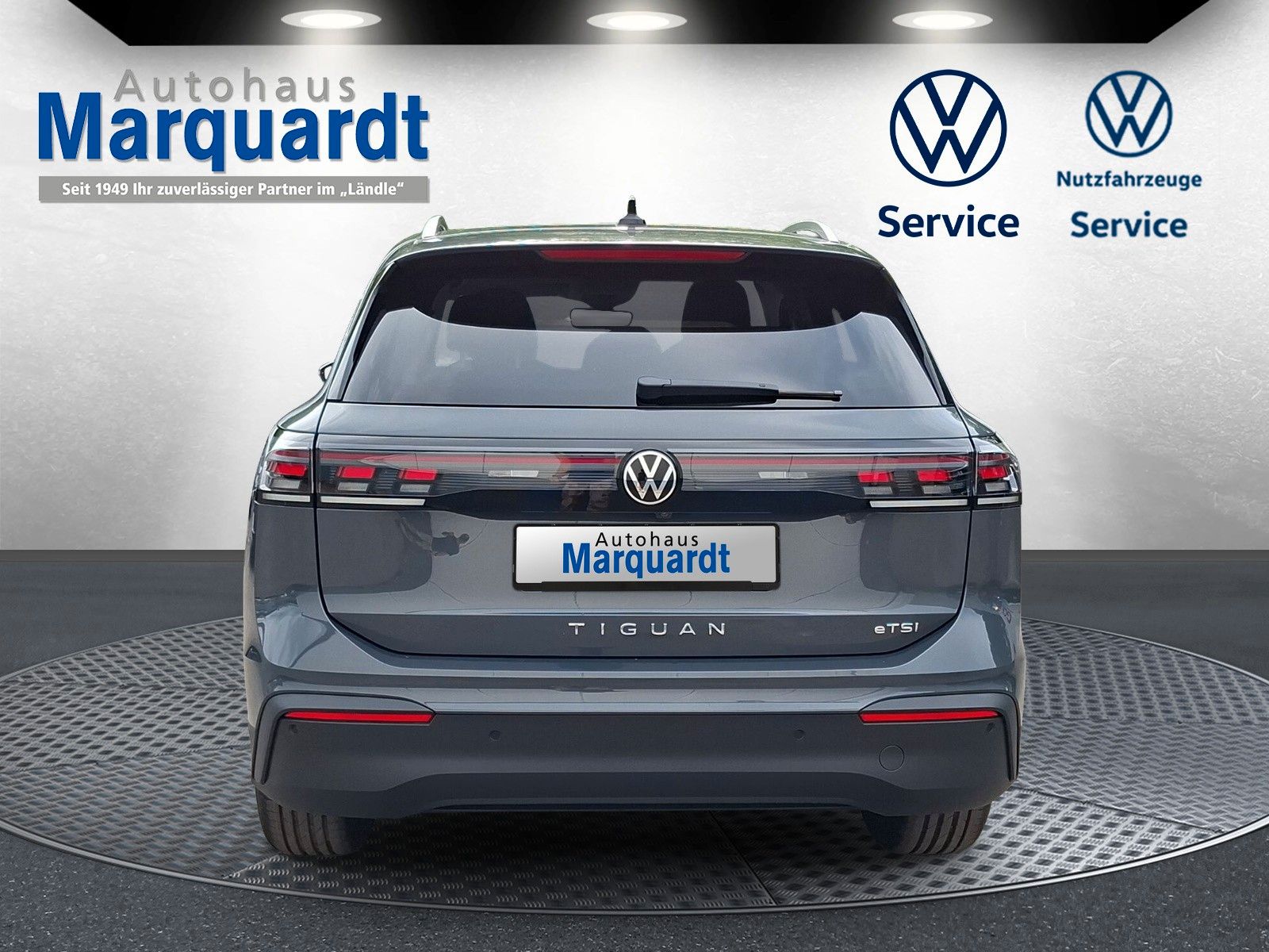 Fahrzeugabbildung Volkswagen Tiguan Life 1.5 eTSI 360° AHK IQ LED Side 5J.Gar