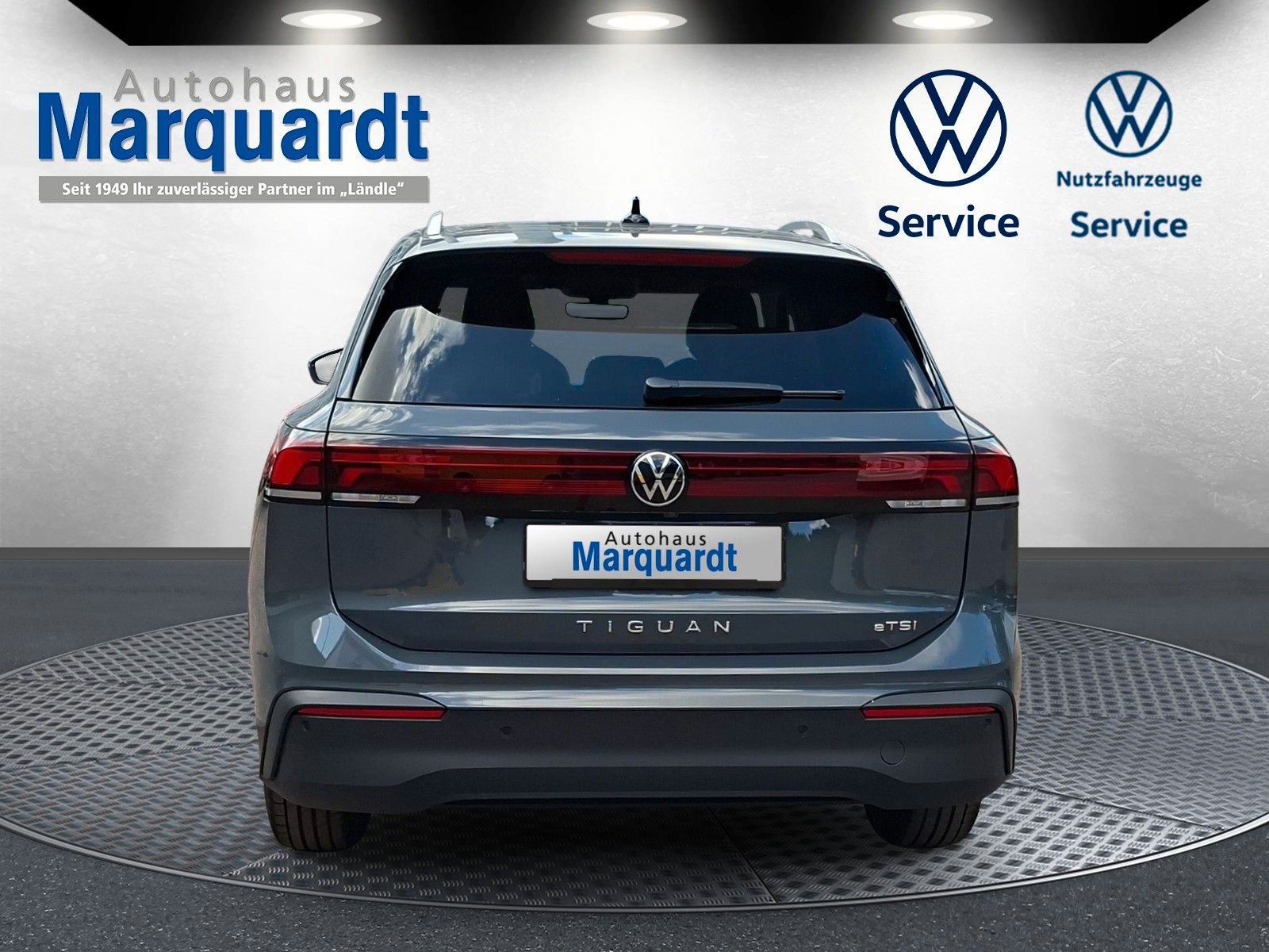 Fahrzeugabbildung Volkswagen Tiguan Life 1.5 eTSI 360° AHK IQ LED Side 5J.Gar