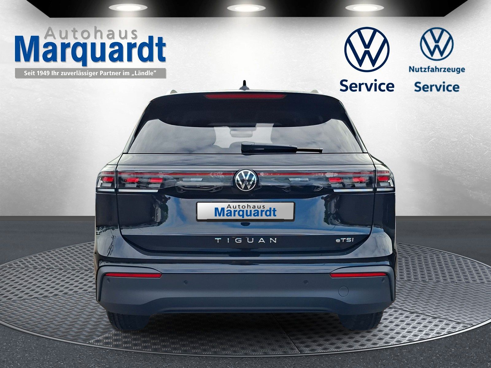 Fahrzeugabbildung Volkswagen Tiguan Life 1.5 eTSI 360° AHK IQ LED Side 5J.Gar