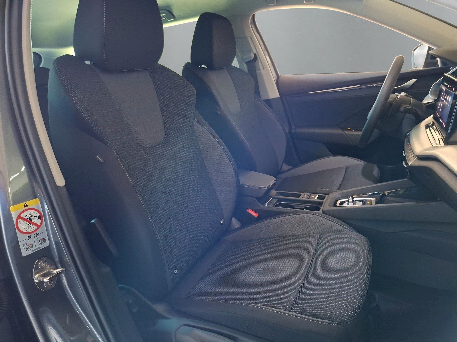Fahrzeugabbildung SKODA Octavia Combi  1.5TSI eHeck ACC AHK 5J.Gar.Side