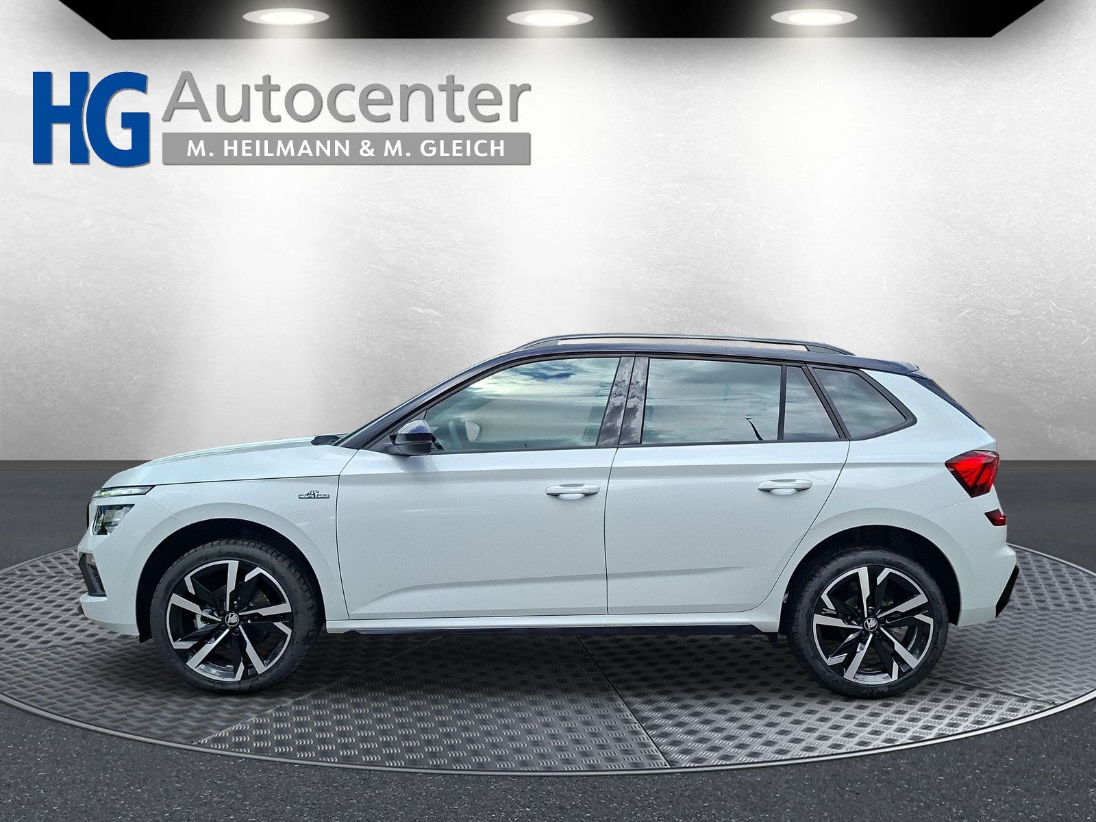 Fahrzeugabbildung SKODA Kamiq 1.5TSI Monte Carlo Pano 18"eHeck AHK 4 J.G